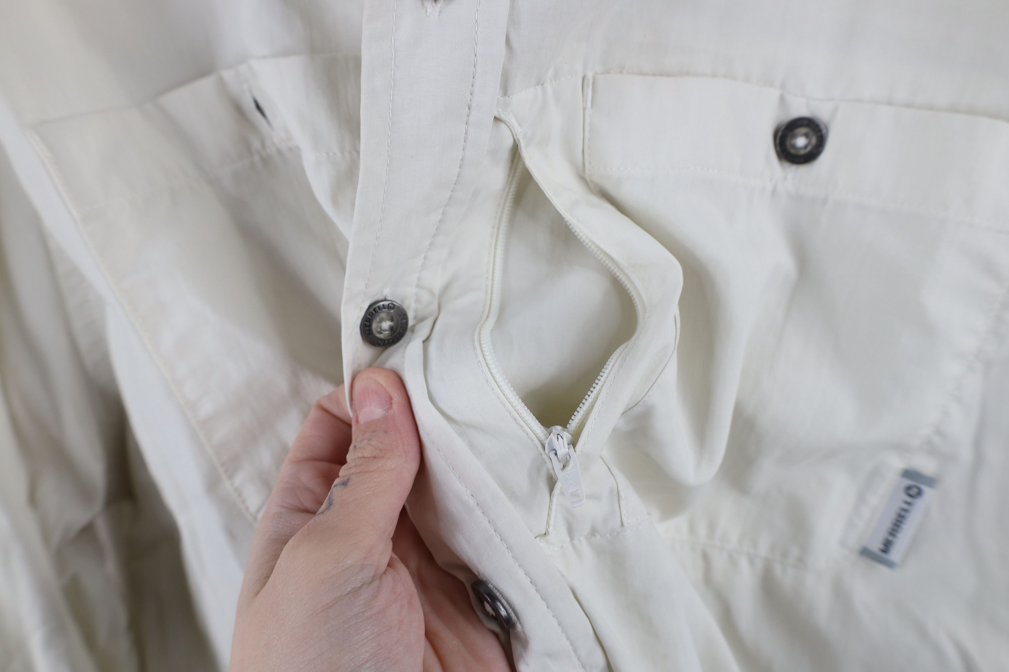 Merrell × Vintage Merrell Optiwick Collared Hiking Trail Button Shirt Lt Gray Size US XL / EU 56 / 4 - 6 Thumbnail
