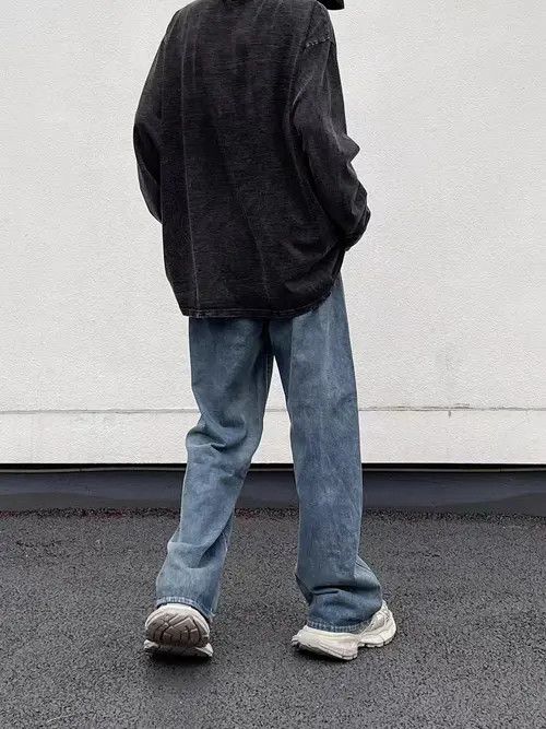 VIBE Retro street star print washed distressed jeans Size US 32 / EU 48 - 8 Thumbnail