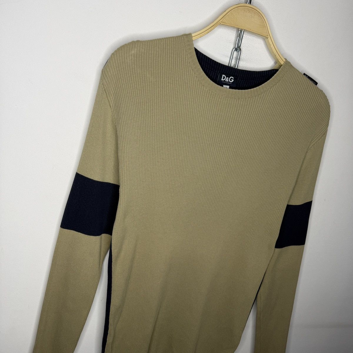Dolce & Gabbana 2000s Dolce & Gabbana Fit Beige Sweater Ribbed Size US M / EU 48-50 / 2 - 3 Thumbnail