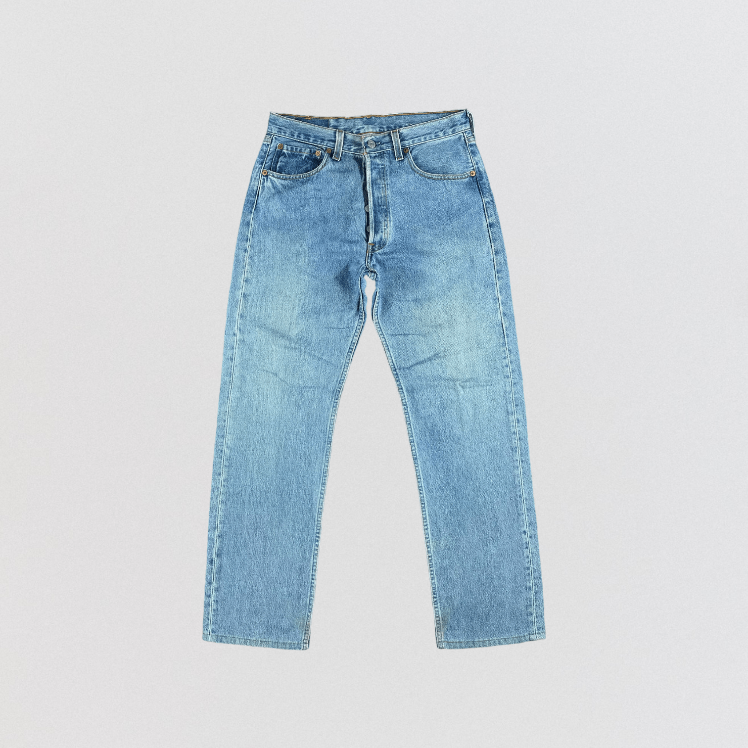 Levi's × Vintage Vintage 90s Blue Wash Levis 501 Jeans-JM2295 Size US 31 - 1 Thumbnail