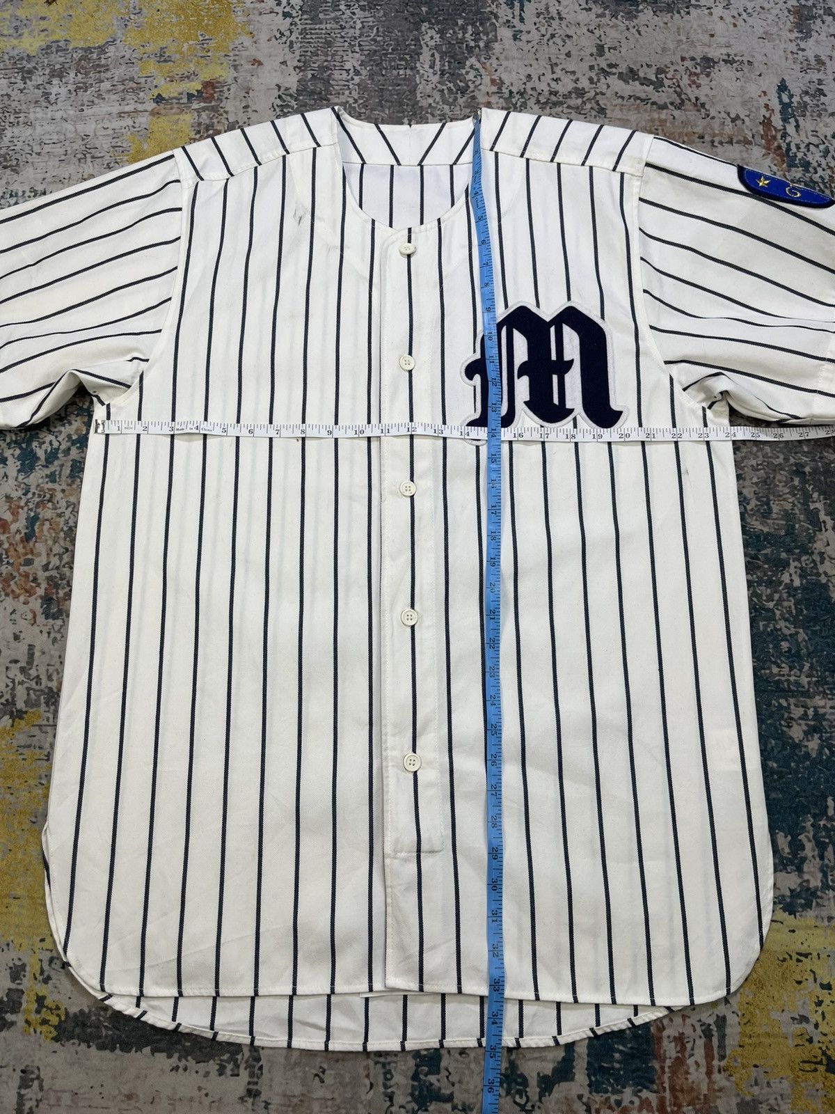 Descente Chiba Lotte Marines Descente Team #26 Home Baseball Jersey Size US L / EU 52-54 / 3 - 6 Thumbnail