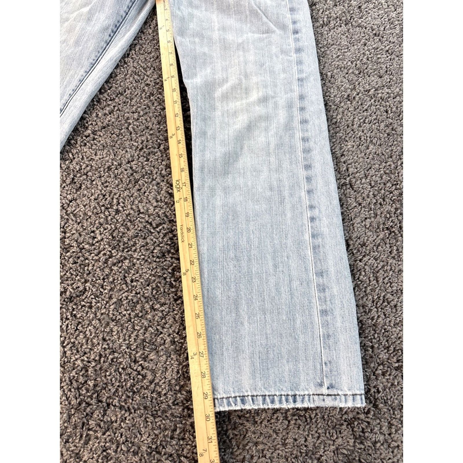 Old Navy VINTAGE Old Navy Jeans Men 32x30 Light Wash Denim Distressed Pockets 90s Wide-Leg Relaxed 32in inseam Blue Jeans Shirt? Size US 32 / EU 48 - 2 Thumbnail