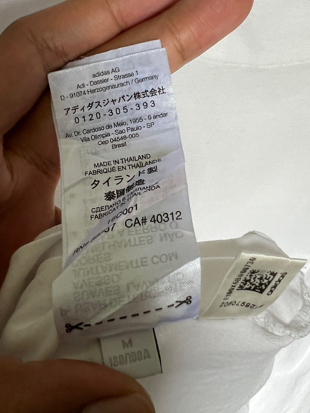 Y-3 × Yohji Yamamoto Yohji Yamamoto Y3 Logo Tshirt Size US L / EU 52-54 / 3 - 8 Thumbnail