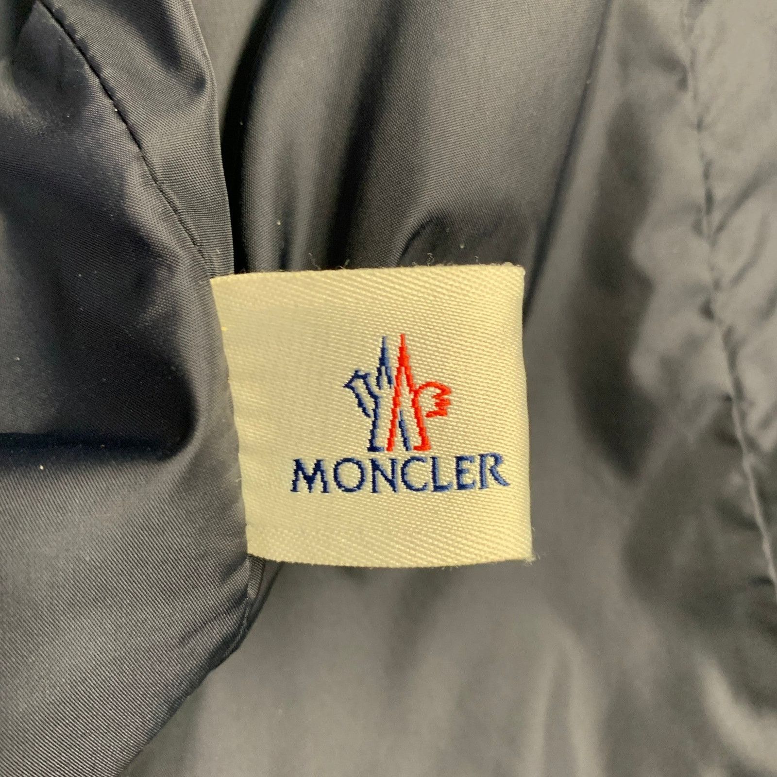 Moncler MONCLER Size M Navy Nylon Zip Buttons Windbreaker Jacket Size US M / EU 48-50 / 2 - 11 Thumbnail