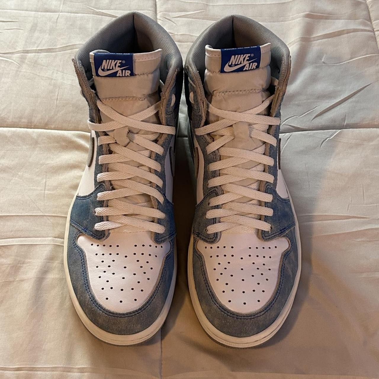 Jordan Brand Jordan 1 Retro Hyper Royal Size US 12 / EU 45 - 3 Thumbnail