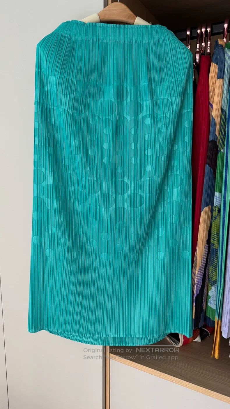 Issey Miyake Issey Miyake size:3 Lake Blue Bubble Midi Skirt Size 22" - 1 Thumbnail