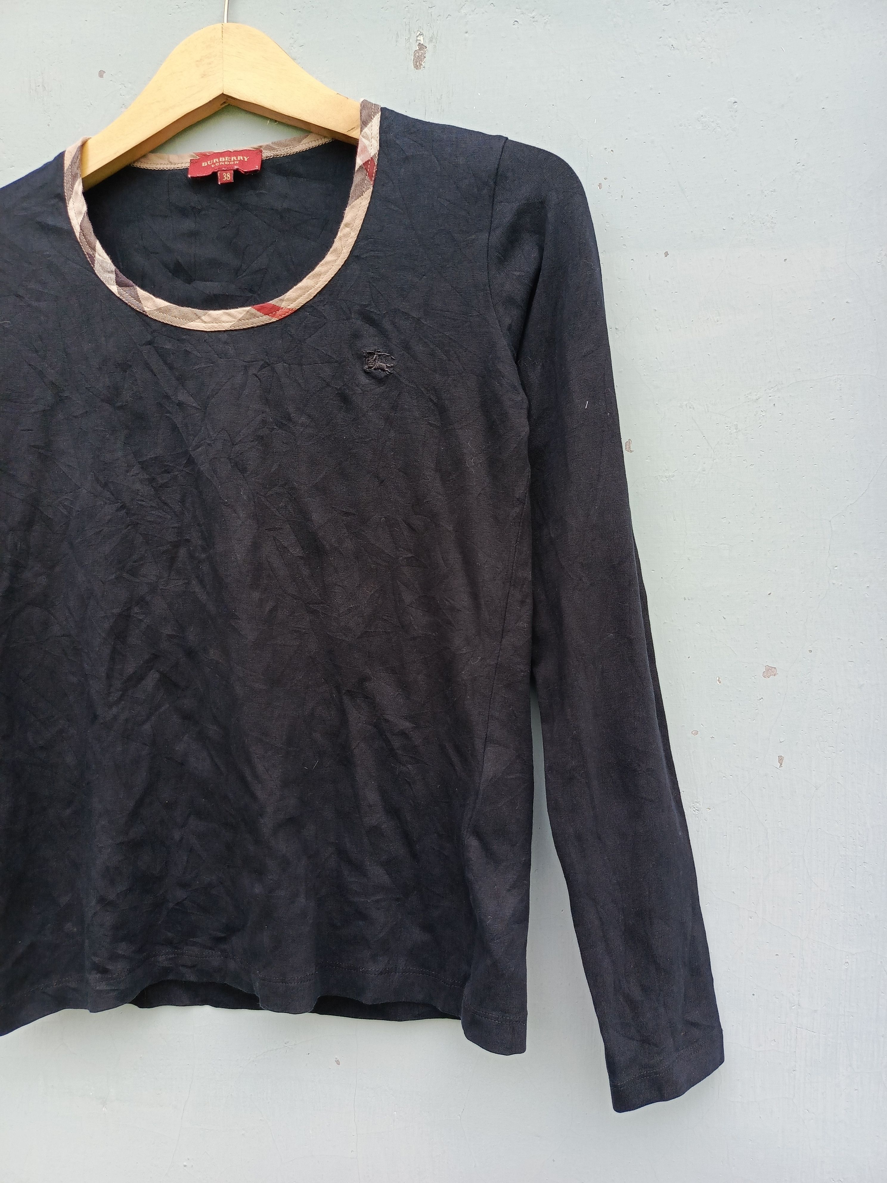 Burberry Burberry London basic black long sleeve tshirt Size XS / US 0-2 / IT 36-38 - 9 Thumbnail