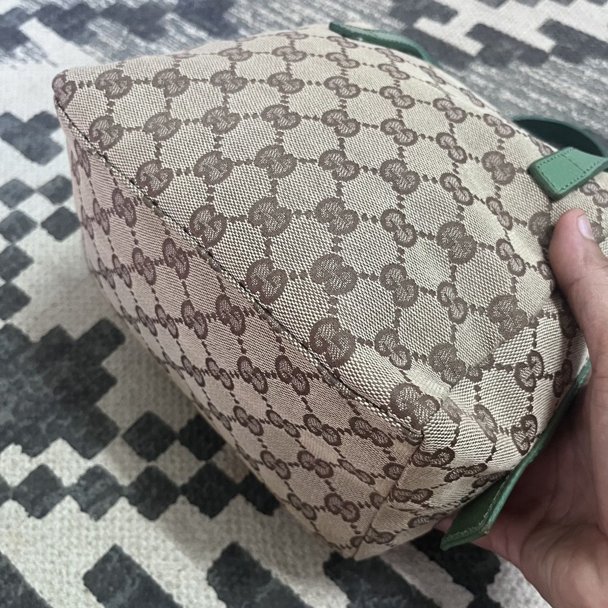 Gucci Authentic Gucci GG Monogram Small Handle Handbag Size ONE SIZE - 6 Thumbnail