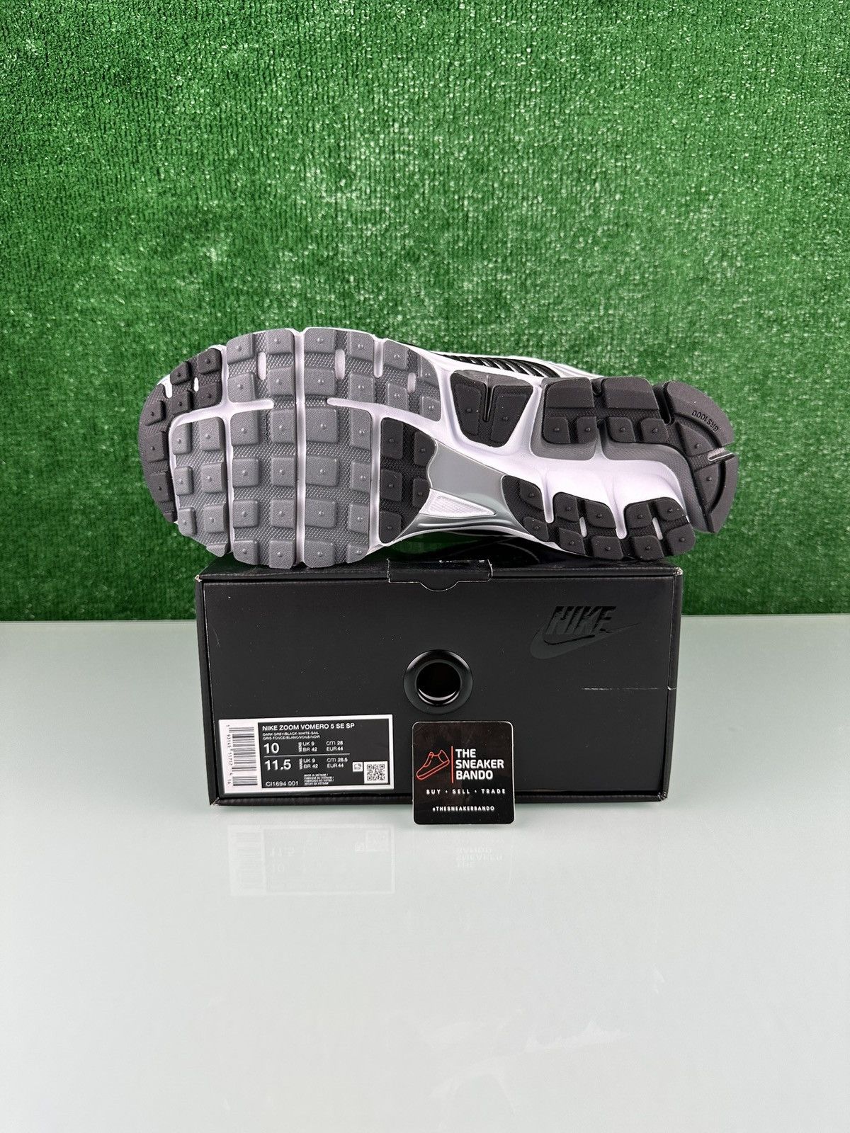 Nike Nike Air Zoom Vomero 5 SE SP 2019 Dark Grey Size 10 Size US 10 / EU 43 - 2 Thumbnail