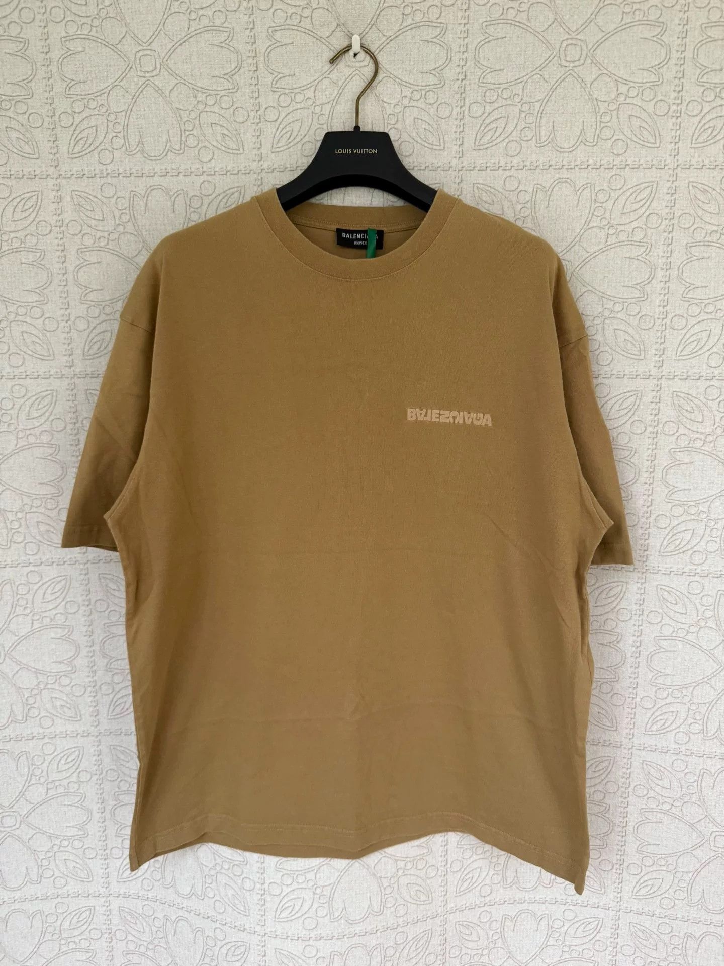 Balenciaga Balenciaga Embroidered Reversed Letter Short Sleeve Size US M / EU 48-50 / 2 - 1 Thumbnail