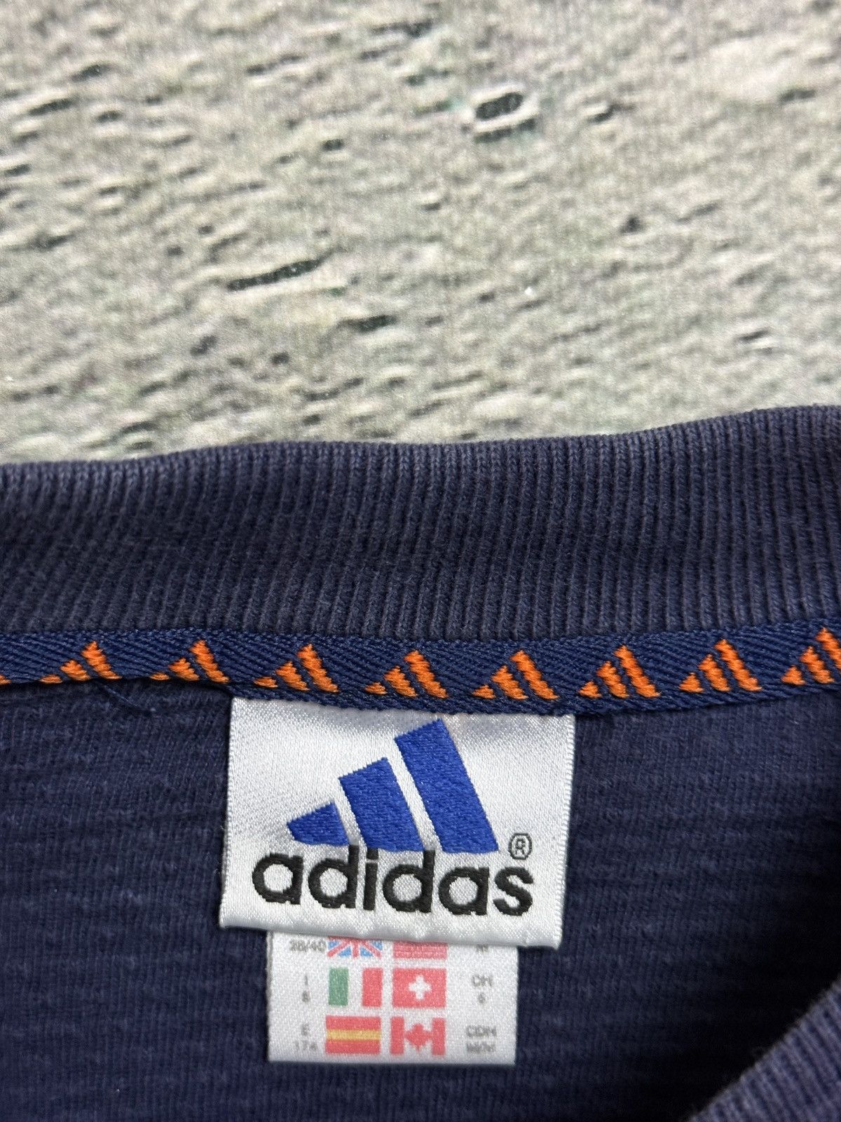 Adidas Adidas vintage sweatshirt big logo crewneck navy orange Y2K Size US M / EU 48-50 / 2 - 2 Thumbnail