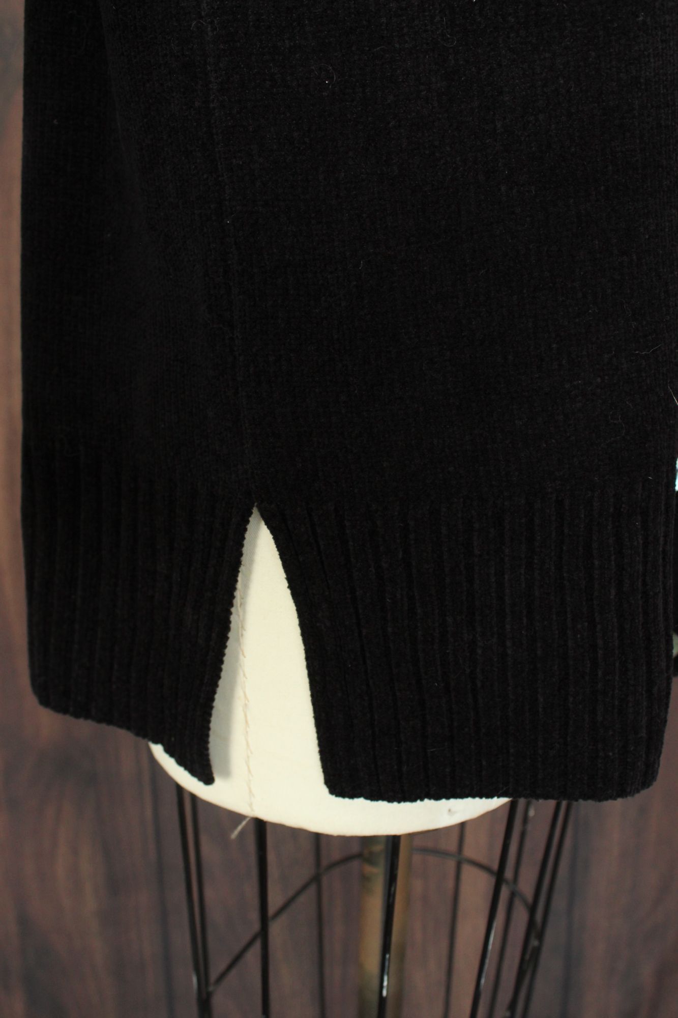 Vintage Vintage 1990s 2000s Sweater, NWT Karen Scott Black Chenille Size S / US 4 / IT 40 - 11 Thumbnail