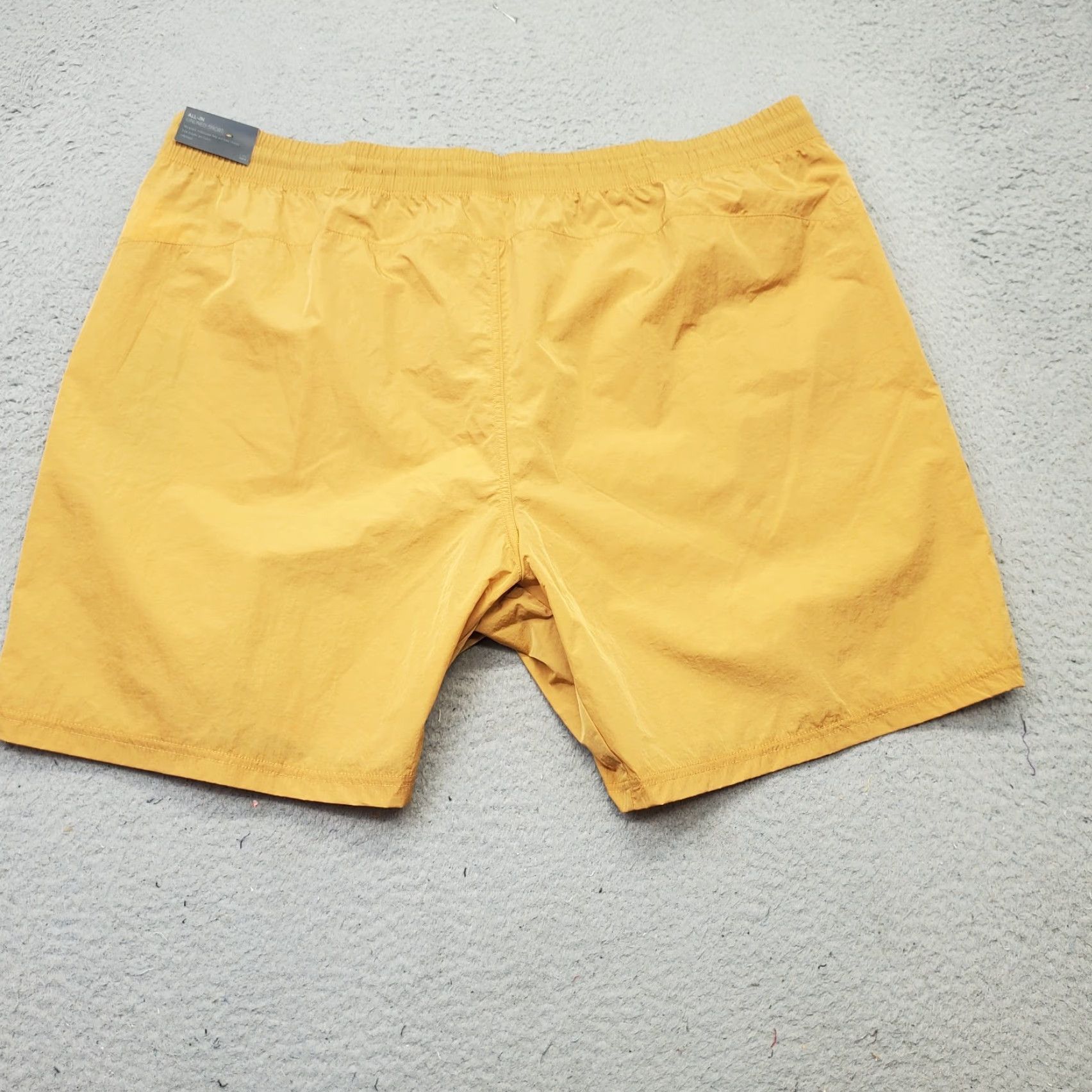 Vintage VRST Mens XXL Tan All-In Unlined Athletic Shorts with Zippered Pocket, 50+UV Protection, 7.5" Inseam, 21.5" Waist, 100% Nylon, Regular Size, Outdoor Size US 39 - 2 Thumbnail