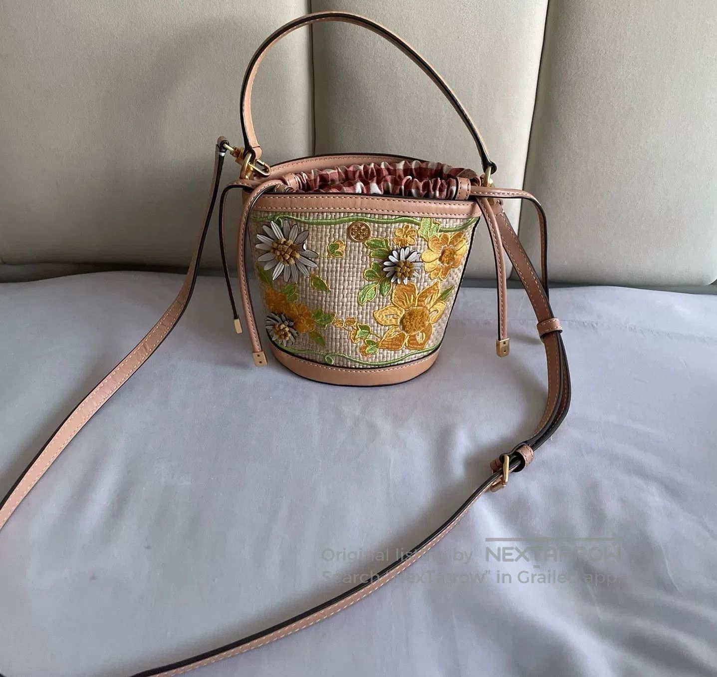 Tory Burch Tory Burch Floral Crossbody Bucket Bag. Size ONE SIZE - 1 Thumbnail