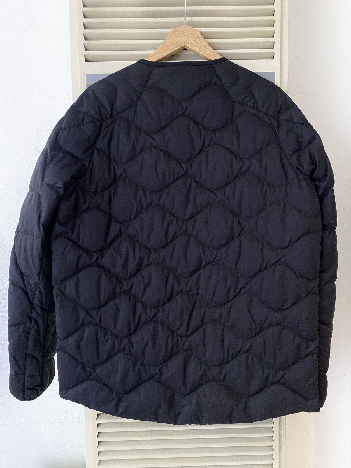 Uniqlo × White Mountaineering White mountaineering X Uniqlo down jacket size M Size US M / EU 48-50 / 2 - 2 Thumbnail