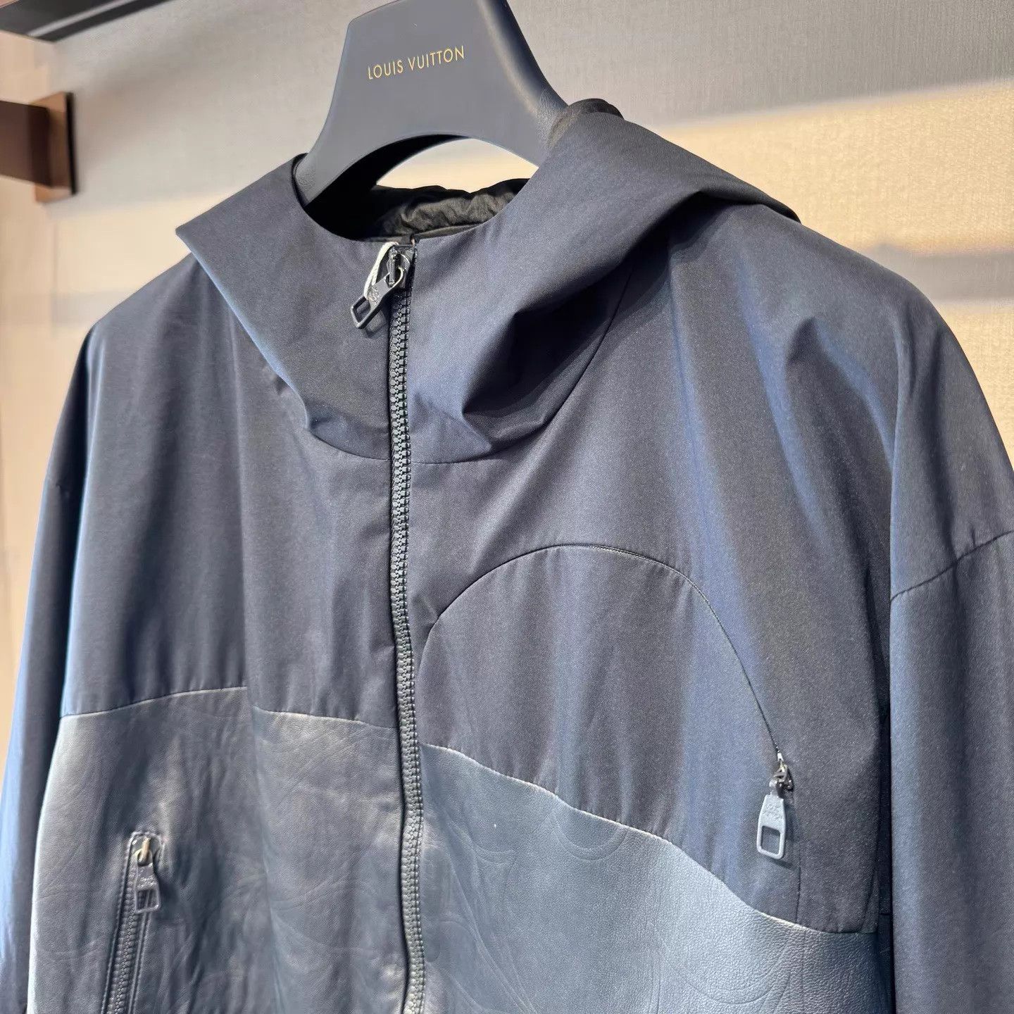 Louis Vuitton Louis Vuitton Black Sheepskin Paneled Zipper Jacket 52 Size US L / EU 52-54 / 3 - 4 Thumbnail