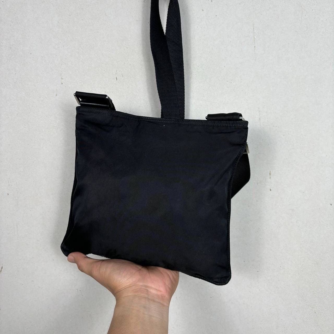 Prada Prada Vintage Black Nylon Messenger Bag V160 Flat Crossbody Size ONE SIZE - 4 Thumbnail