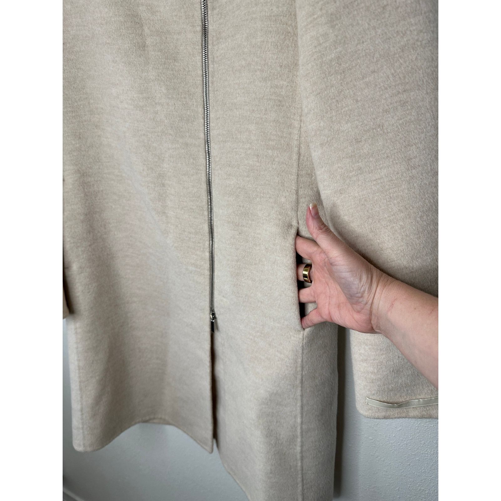 Max Mara S Max Mara Tan Long Sleeve Zip Hooded Wool Angora Shacket 8 Size M / US 6-8 / IT 42-44 - 7 Thumbnail