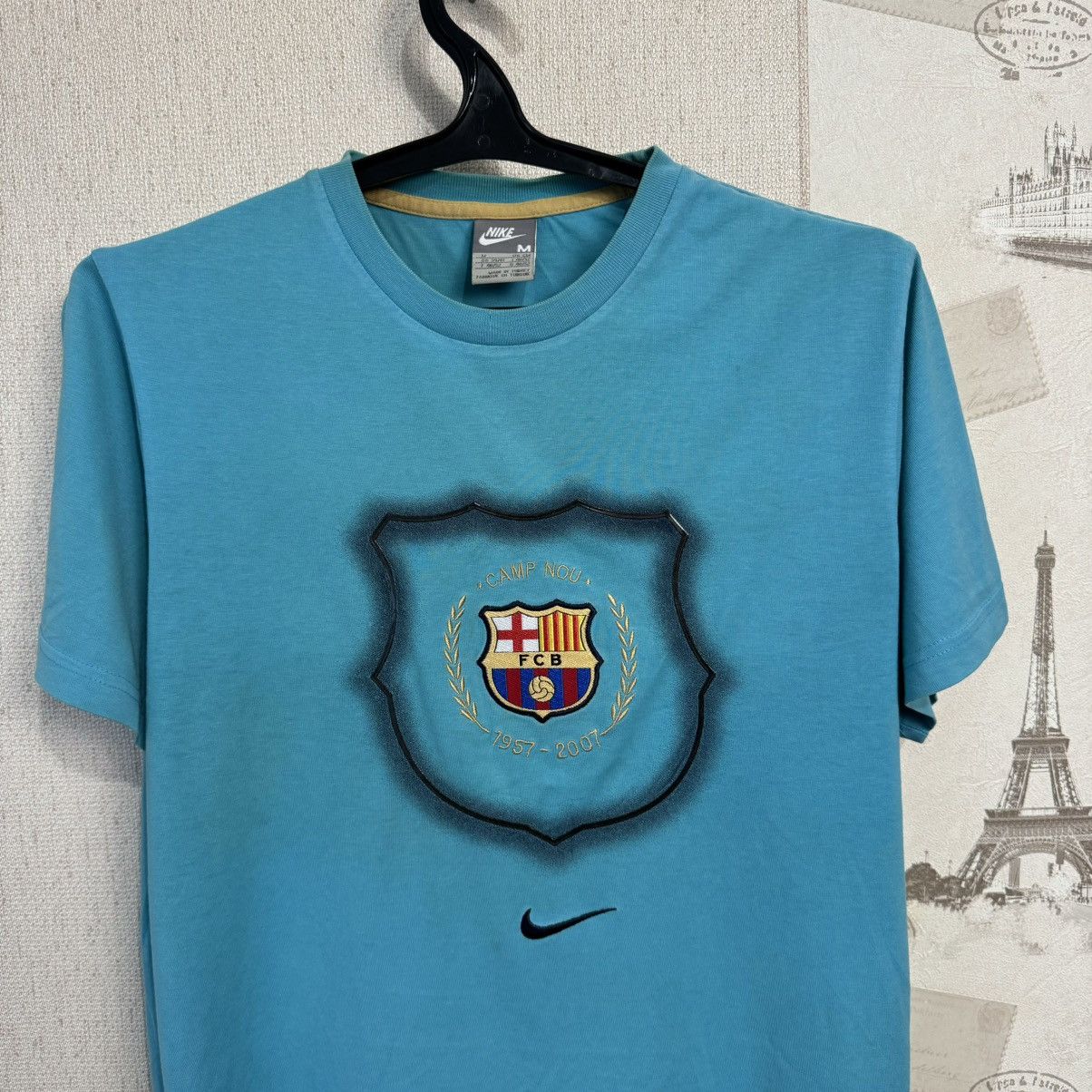 Nike Vintage Nike Barcelona T shirt Centre Logo Camp Nou Soccer M Size US M / EU 48-50 / 2 - 8 Thumbnail