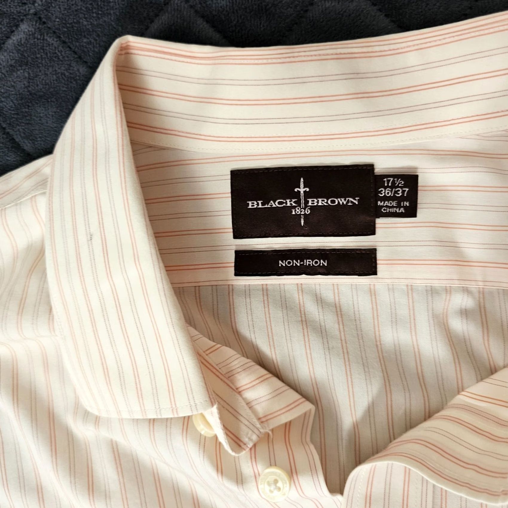 Vintage Black Brown 1826 Dress Shirt Striped Non Iron 17.5 36/37 White 100% Cotton Classic Mens Long Sleeve Button Collar Barrel Cuff Size 48R - 2 Thumbnail