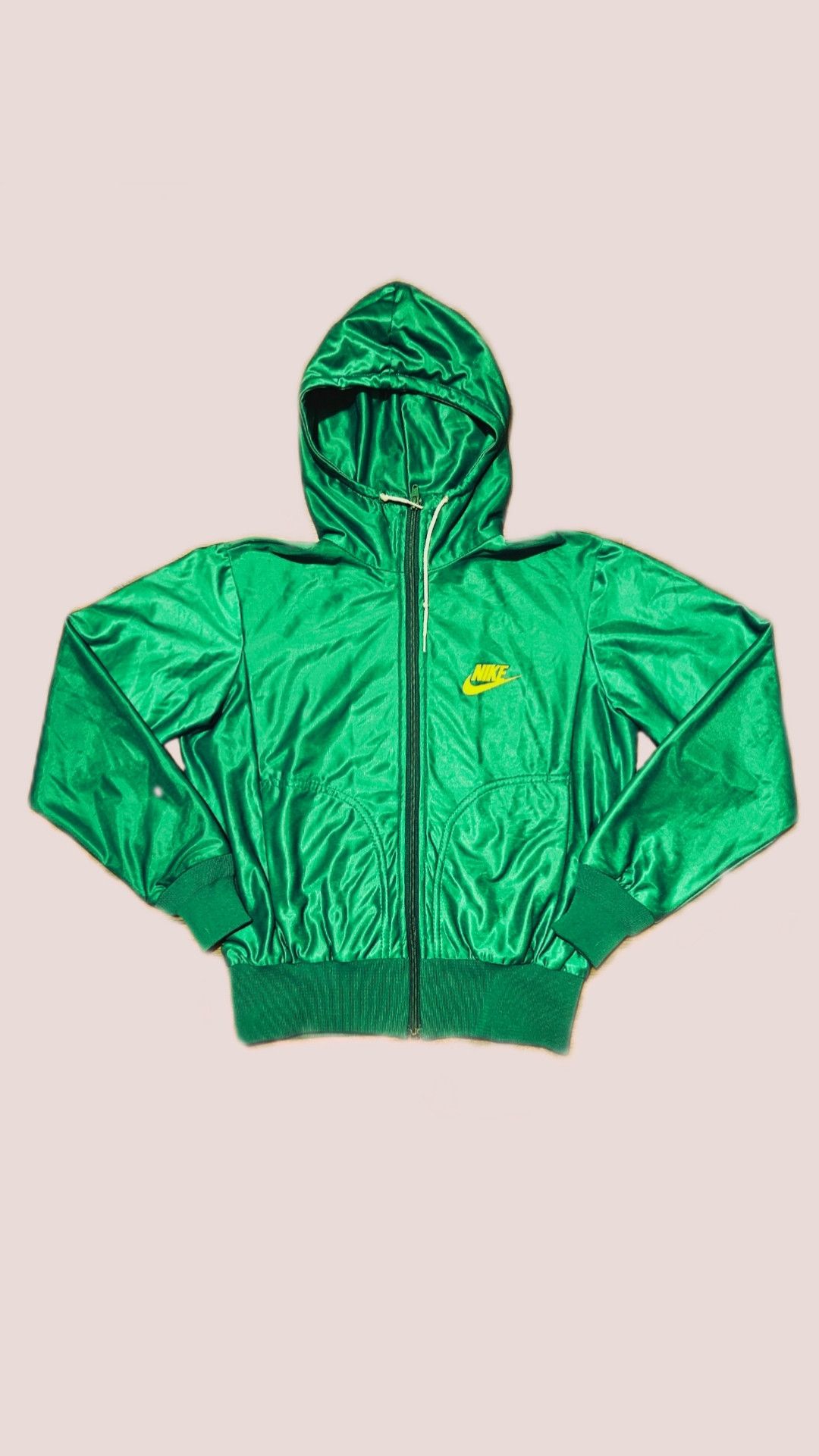image of Nike Oregon Track Jacket in Green, Women's (Size Small)