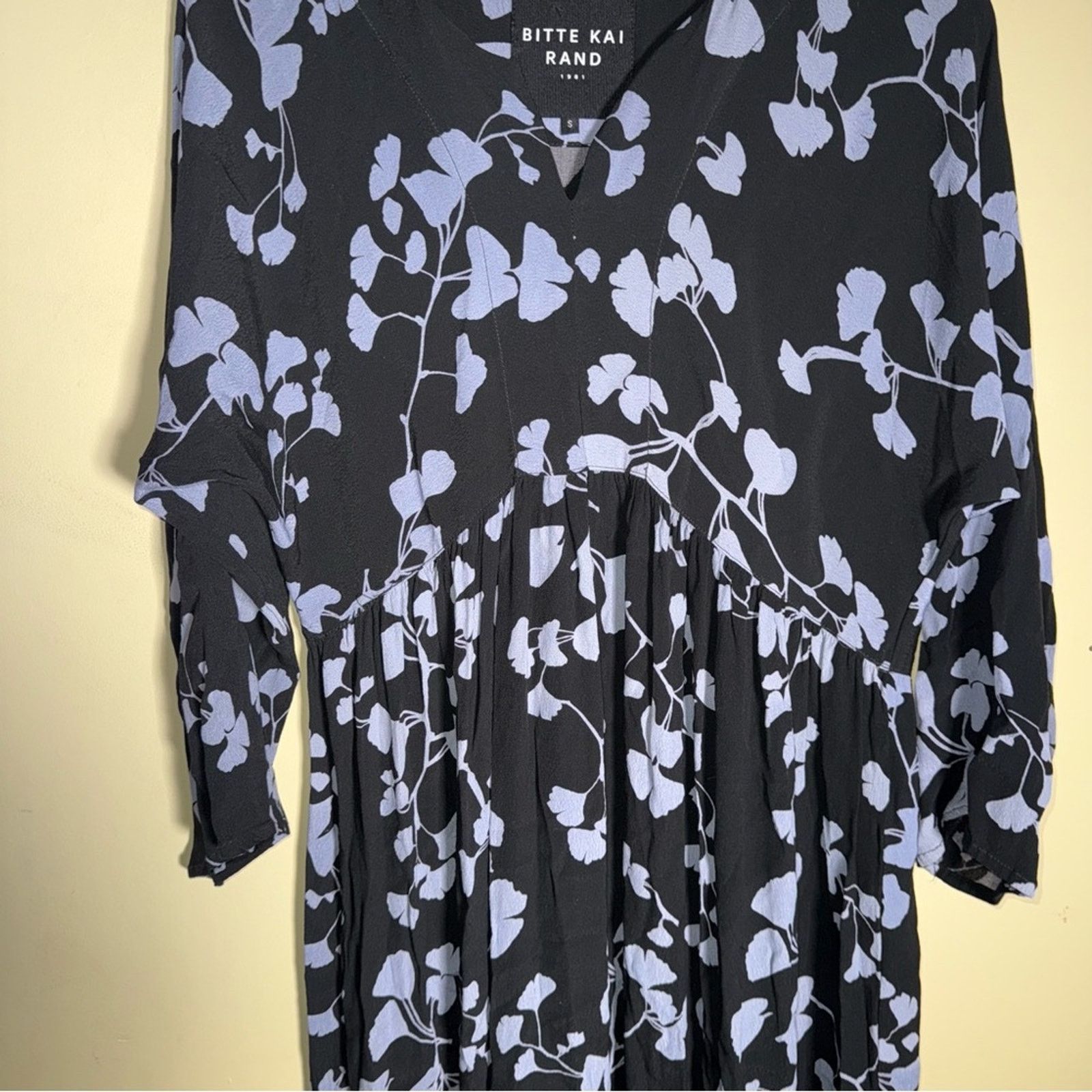 Other BITTE KAI RAND empire waist lightweight floral midi dress S Size S / US 4 / IT 40 - 4 Thumbnail