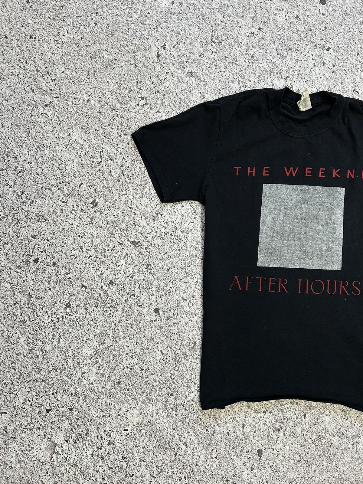 Band Tees × Rap Tees × The Weeknd Rare The Weeknd After Hours Band Rap T-Shirt Y2K Hype CW24 Size US M / EU 48-50 / 2 - 4 Thumbnail