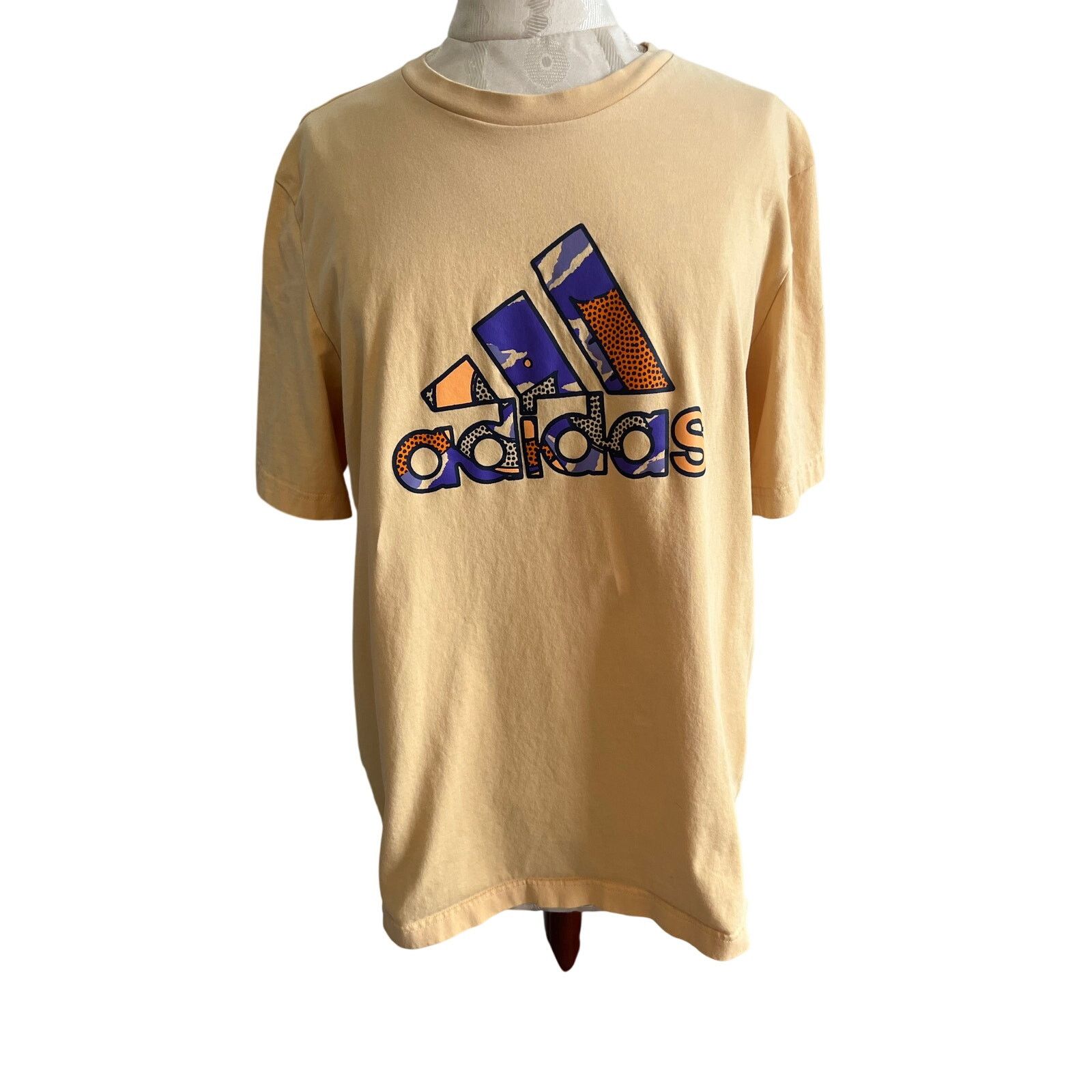 Adidas Adidas Short Sleeve Graphic T-shirt Large Size US L / EU 52-54 / 3 - 1 Thumbnail