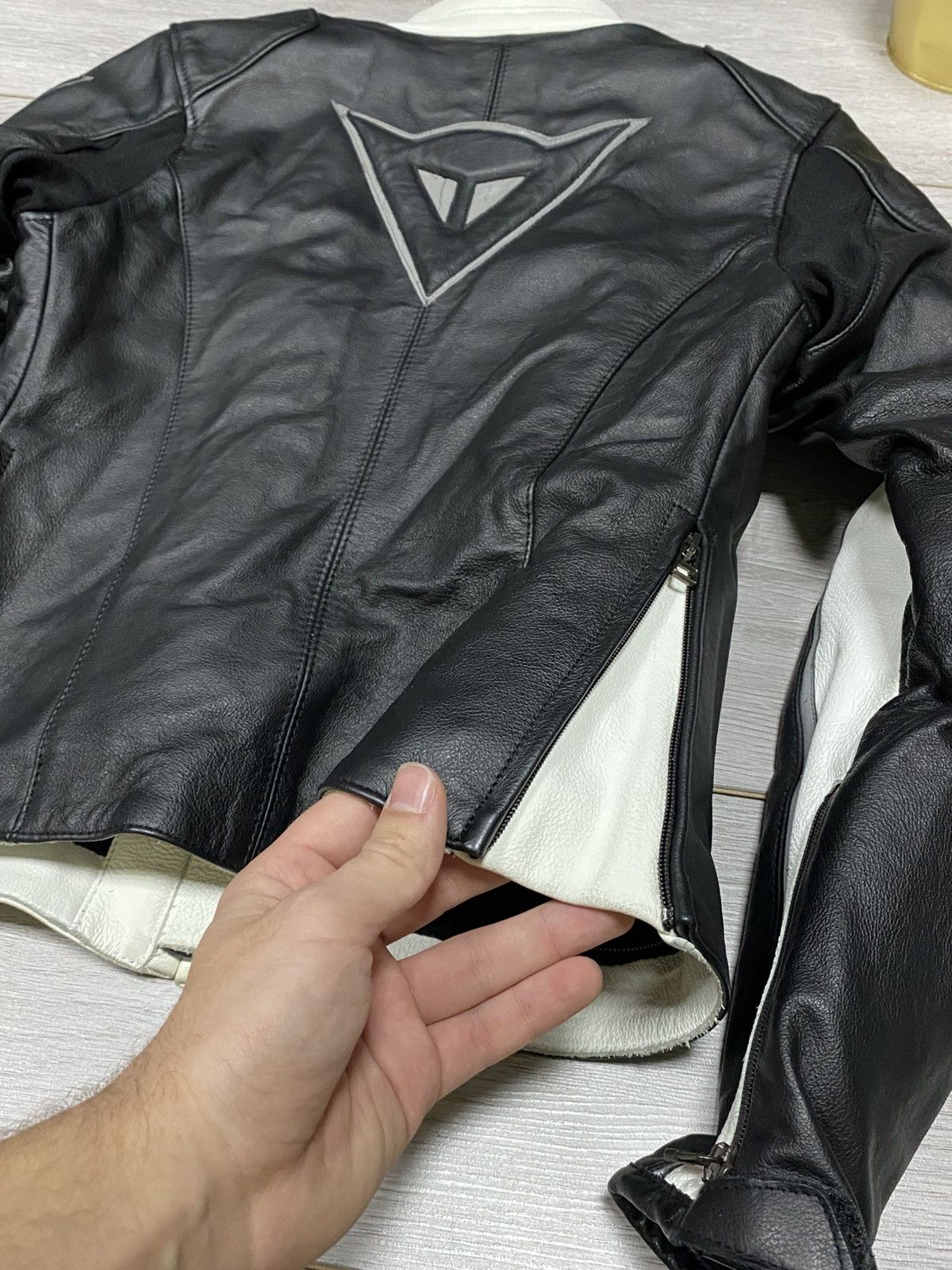 Dainese Dainese Yohji style leather big logo zip protection jacket Size S / US 4 / IT 40 - 4 Thumbnail