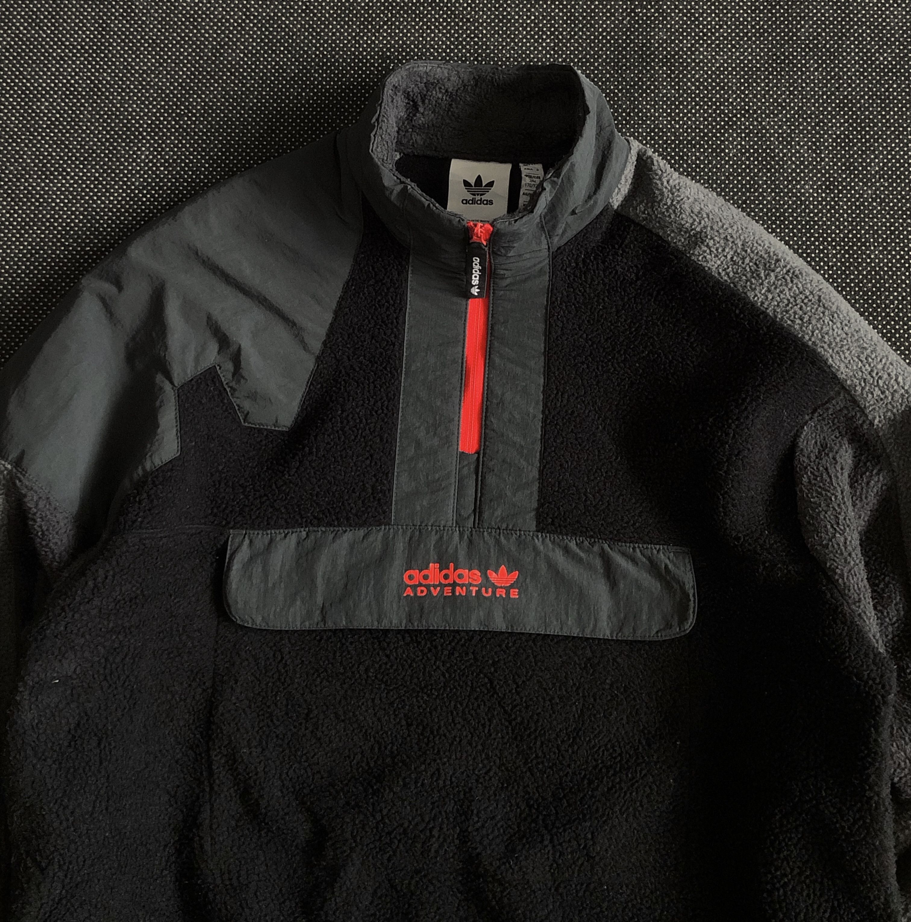 Adidas RARE🔥AW21 POLAR ADVENTURE SHERPA SQUAMISH 93 PULLOVER Size US M / EU 48-50 / 2 - 8 Thumbnail
