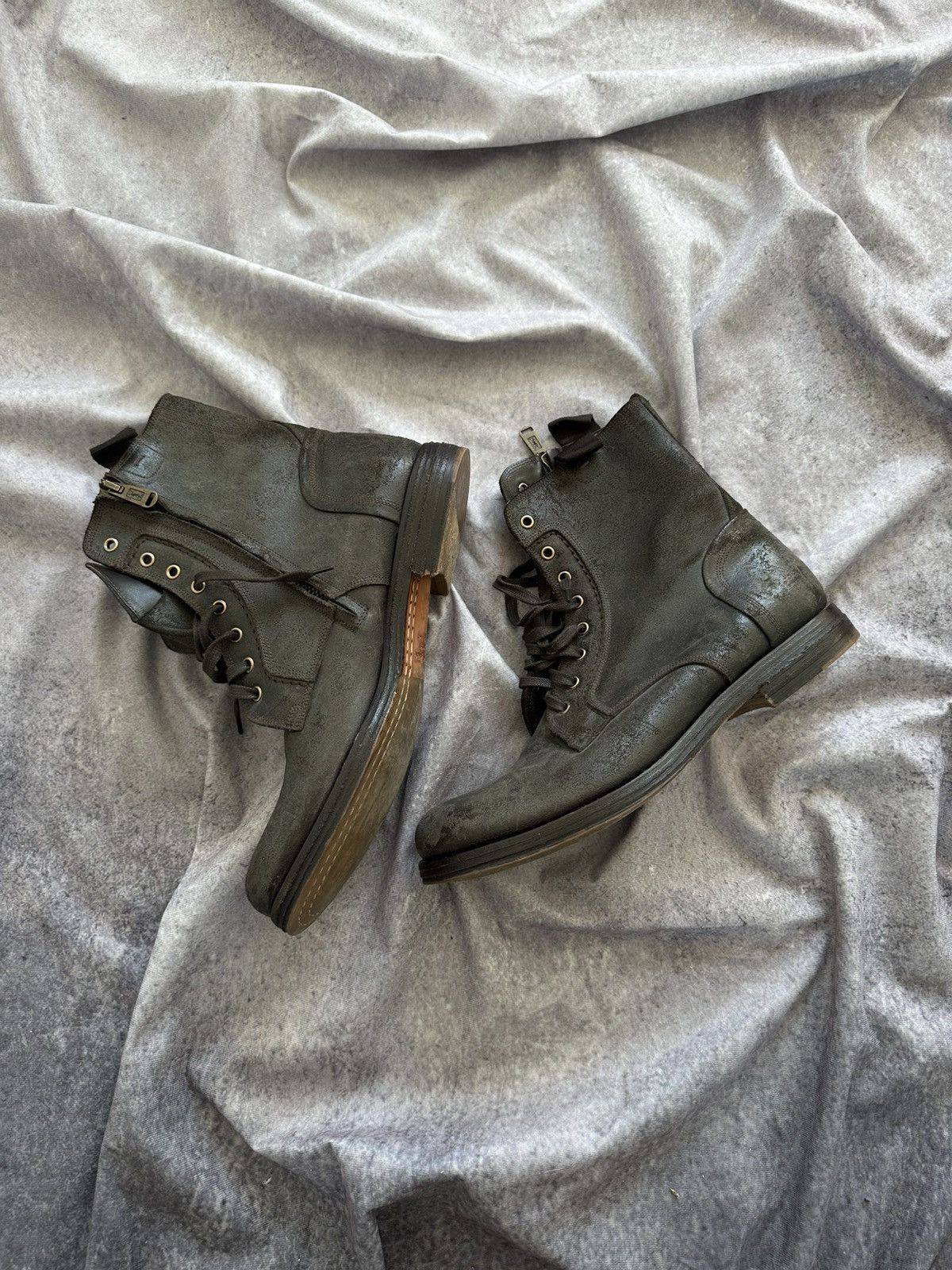 Saint Laurent Paris YVES SAINT LAURENT LEATHER BOOTS Size US 10.5 / EU 43-44 - 8 Thumbnail