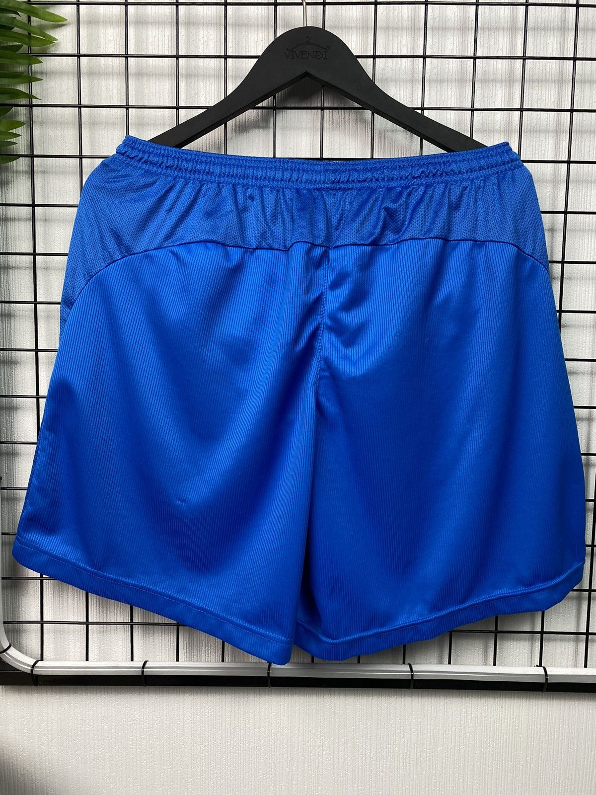 Umbro × Vintage Vintage England Umbro National Team Shorts Football Blue Men Size US 36 / EU 52 - 12 Thumbnail