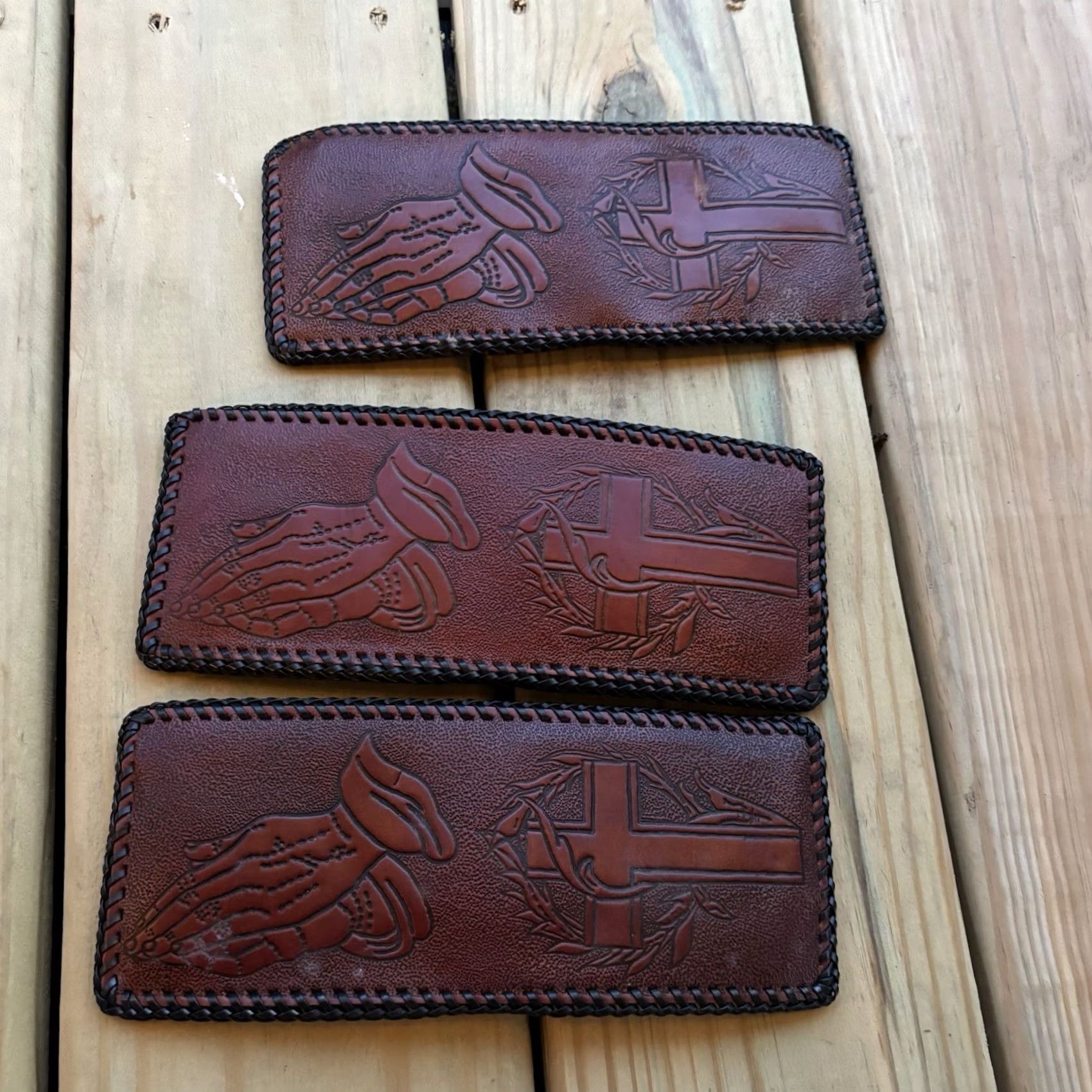 Vintage VINTAGE Leather Wallet Bi Fold Hand Tooled Whipstitch Prayer JESUS CHRIST Wallet Mens Brown Leather Fold Wallet Prayers 9x4 INCHes Handmade USA Size ONE SIZE - 4 Thumbnail