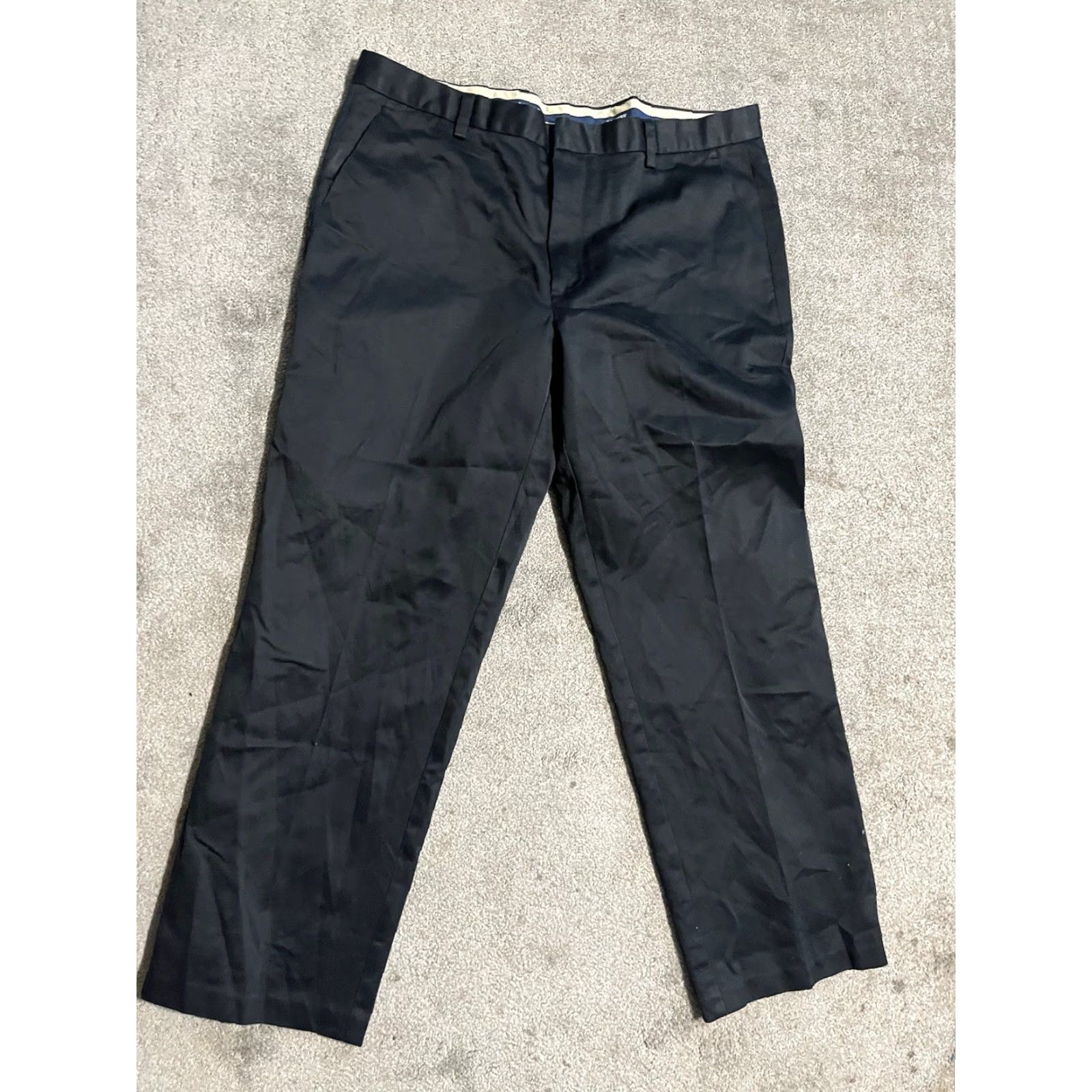 Dockers DOCKERS Classic Fit Flat Front Dress Pants Black 36x30 Solid Size US 36 / EU 52 - 2 Thumbnail