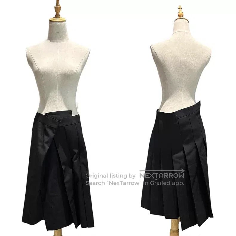 Junya Watanabe JUNYA WATANABE size M Transforming pleated skirt Size 25" / US 0 / IT 36 - 1 Thumbnail