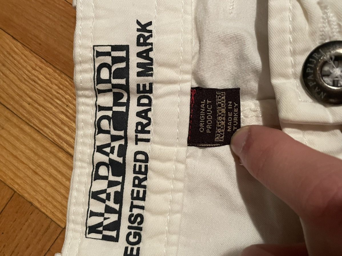 Napapijri napapijri cargo shorts Size US 34 / EU 50 - 4 Thumbnail