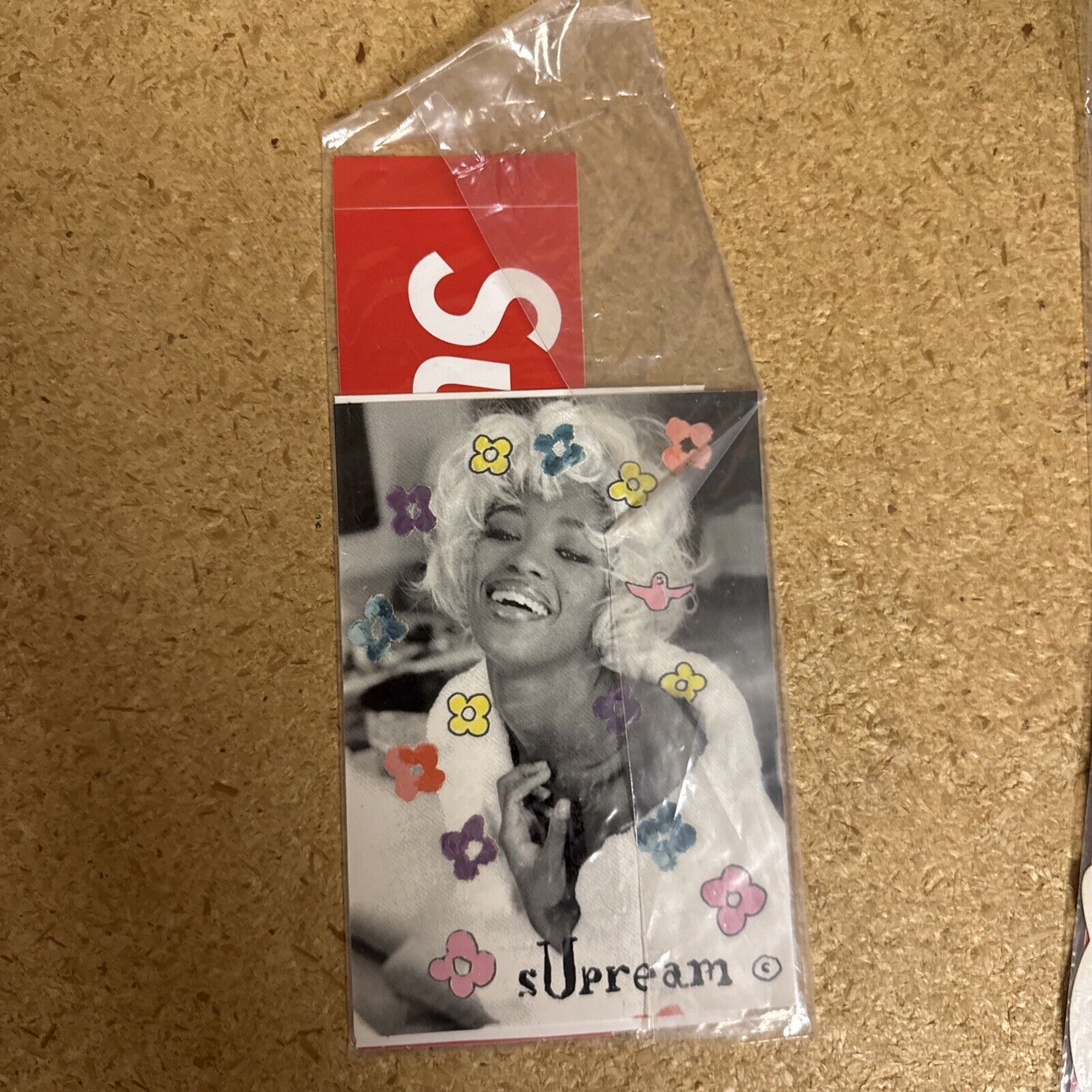 Supreme Supreme Sticker & Accessories 28 Box Logo, Bubbles, Ponchos Size ONE SIZE - 14 Thumbnail