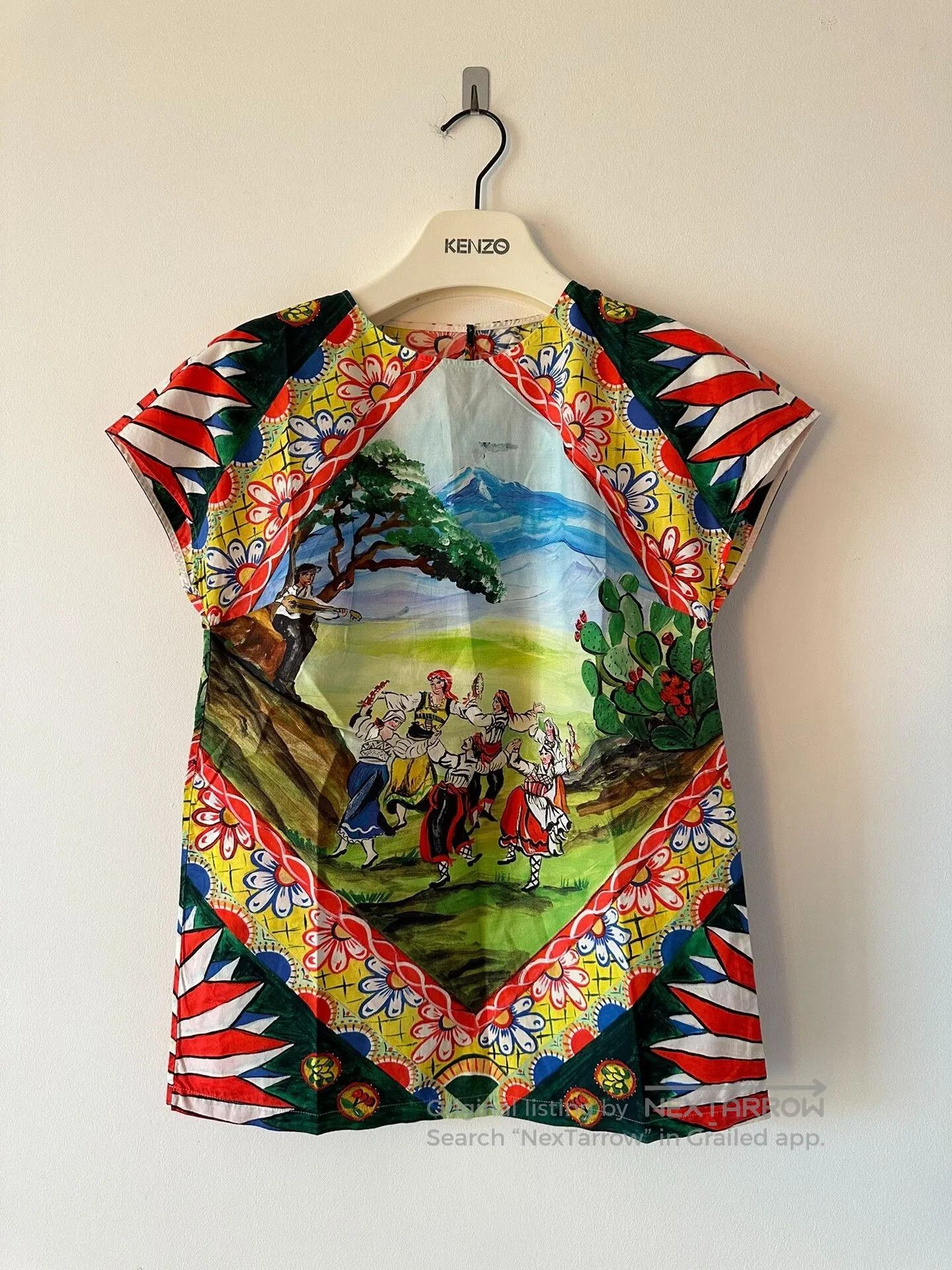 Dolce & Gabbana DG Runway Xanadu Oil Painting Tee. Size S / US 4 / IT 40 - 1 Thumbnail