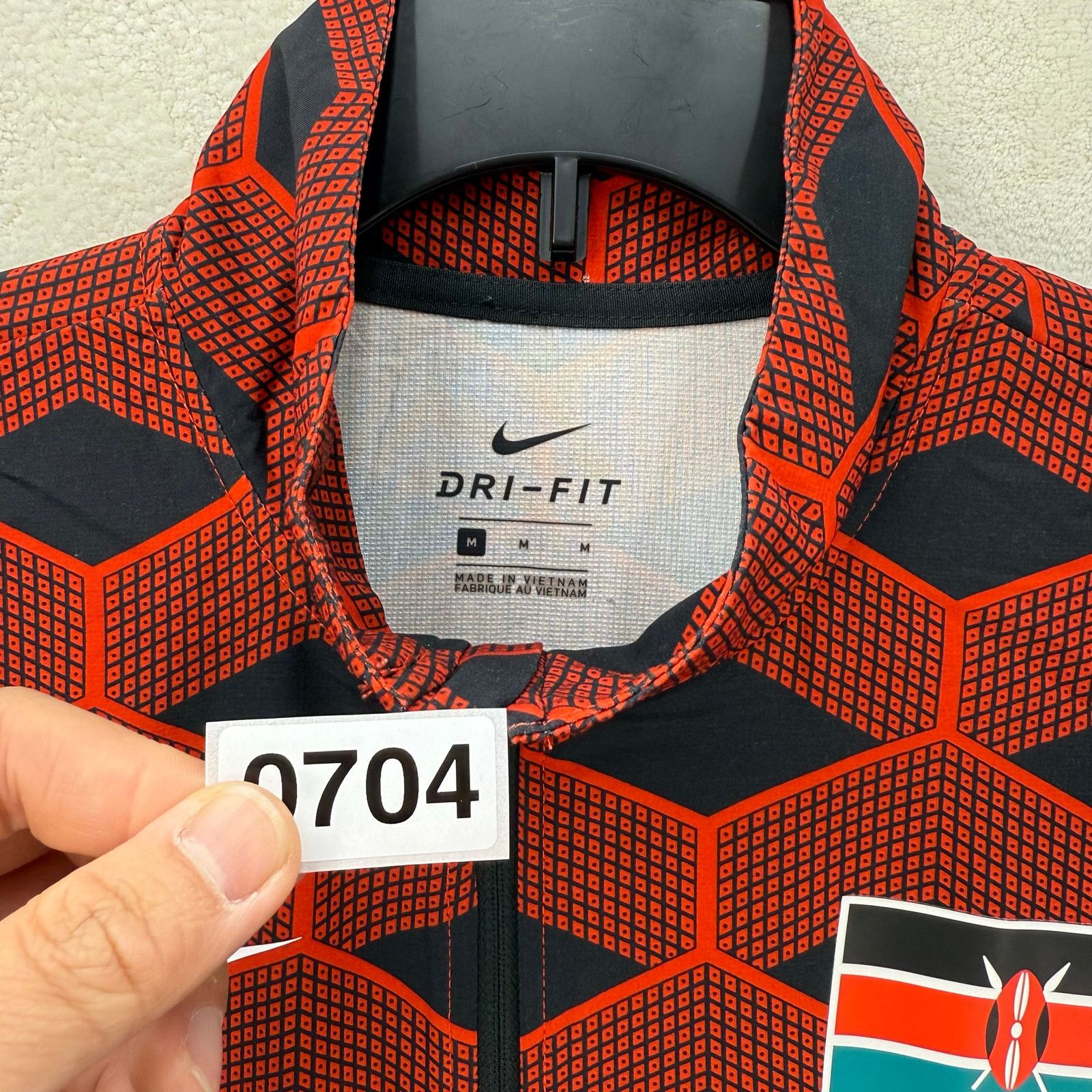 Nike NIKE X KENYA ELITE TEAM MEDIUM TRACK & FIELD JACKET CI8725- Size US M / EU 48-50 / 2 - 2 Thumbnail