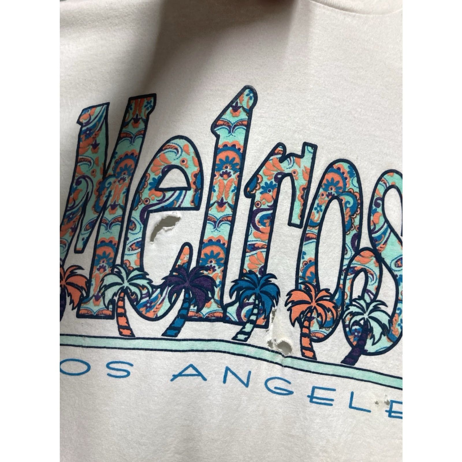 Vintage VINTAGE 90s t shirt Melrose California Los Angeles paisley distressed large Shirt Mens L White Paisley California 90s T-Shirt All Sport Angel Size US L / EU 52-54 / 3 - 7 Thumbnail