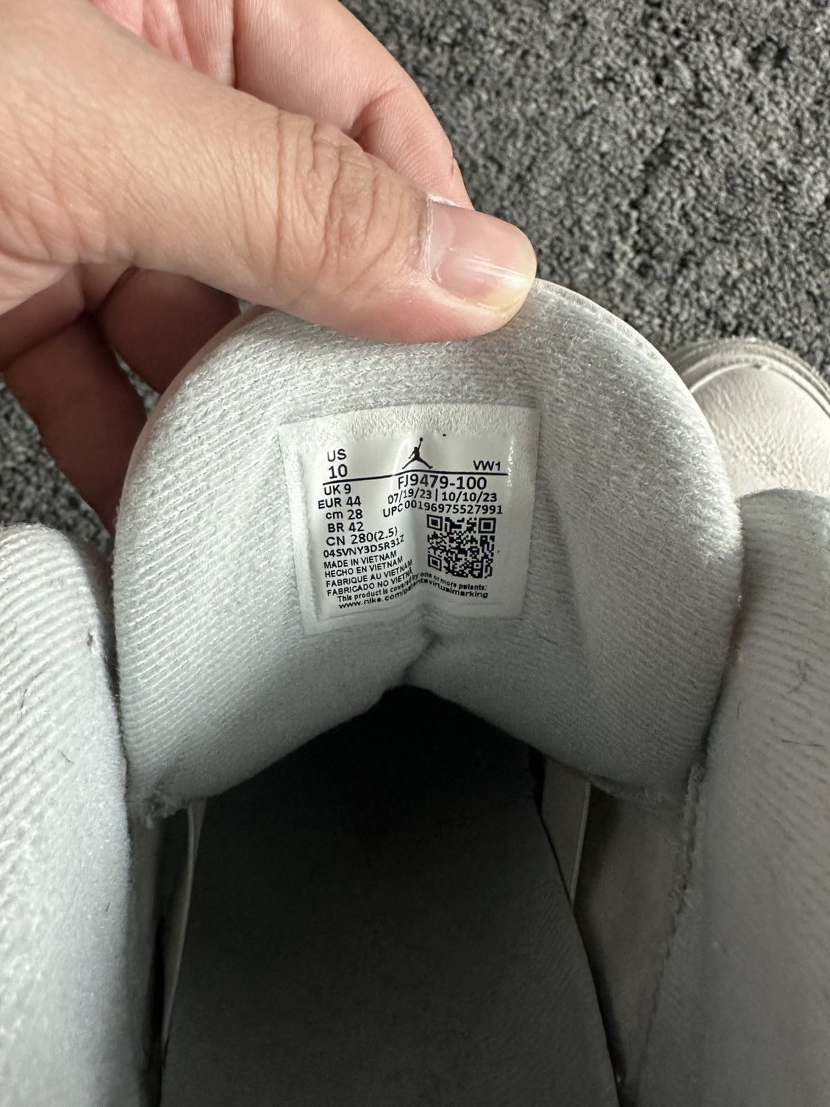 Jordan Brand Air Jordan 3 Retro Craft "Ivory" - NO BOX Size US 10 / EU 43 - 7 Thumbnail