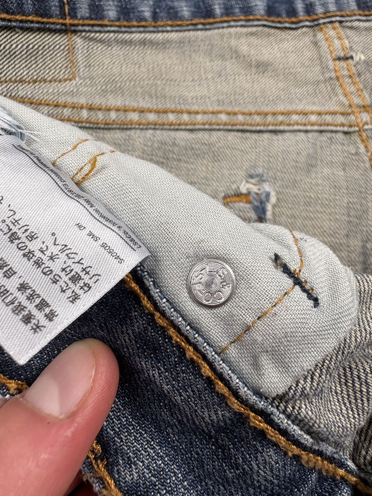 Levi's Vintage Clothing LEVIS Vintage Blue Denim Baggy Jeans Pants Streetwear Hype Size US 38 / EU 54 - 16 Thumbnail