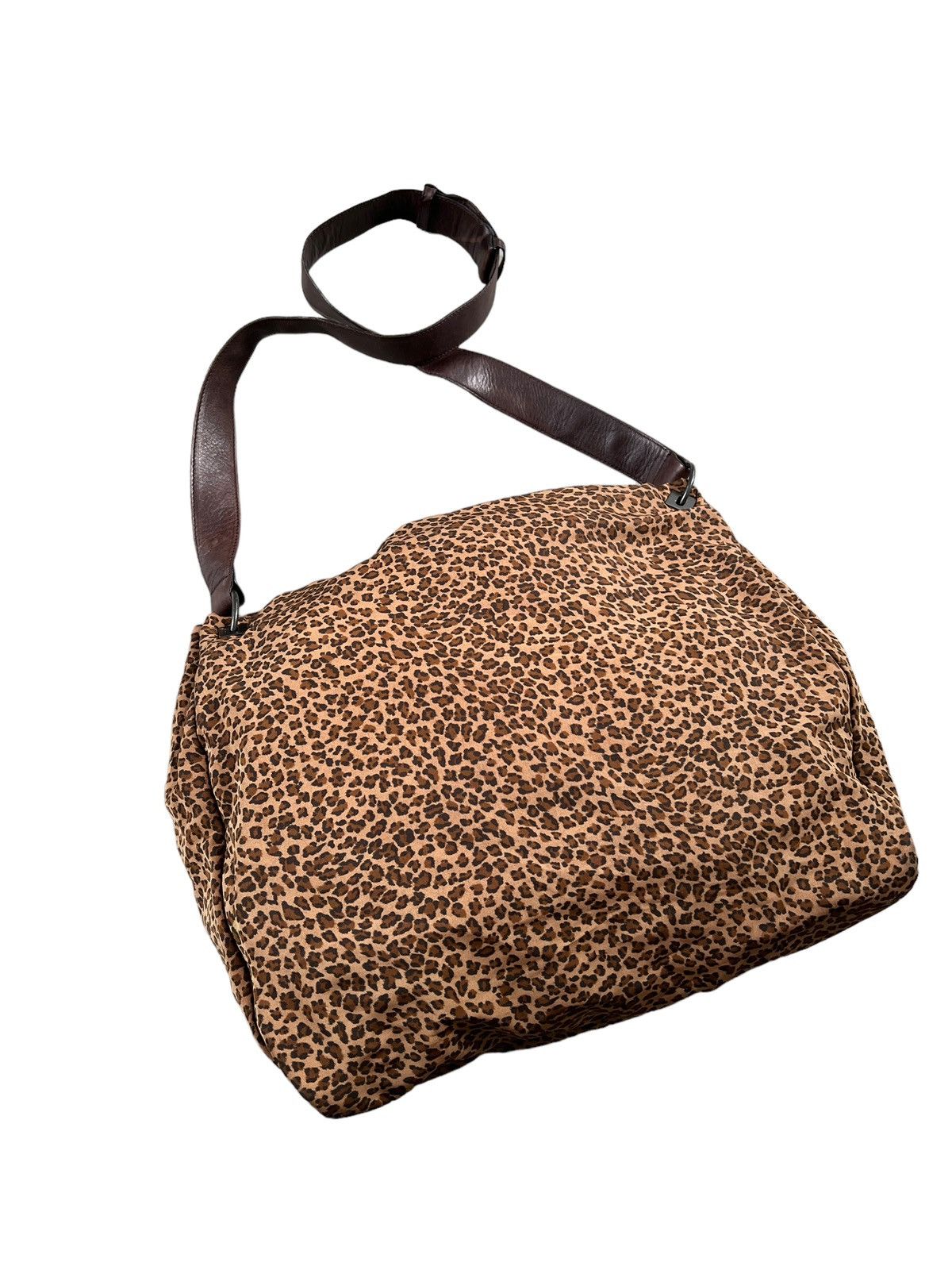 Bottega Veneta × Vintage Vintage Bottega Veneta Leopard Print Crossbody Bag Size ONE SIZE - 6 Thumbnail