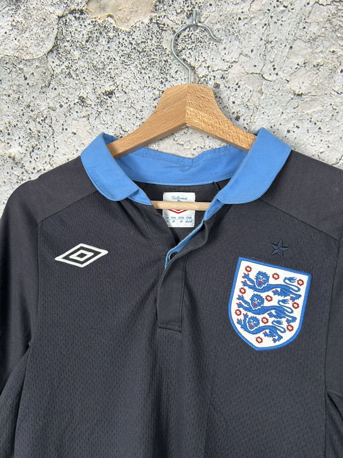 Umbro Vintage England Umbro Soccer Jersey Football World Cup Size US M / EU 48-50 / 2 - 3 Thumbnail