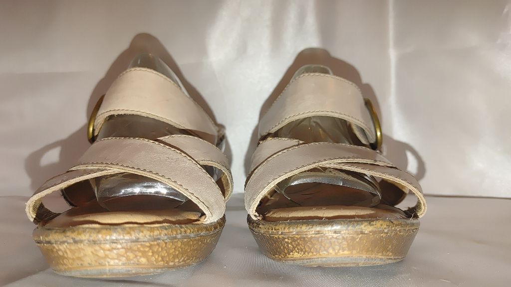 Born Born Salima Leather Sandals Size 11M Size US 11 / IT 41 - 4 Thumbnail