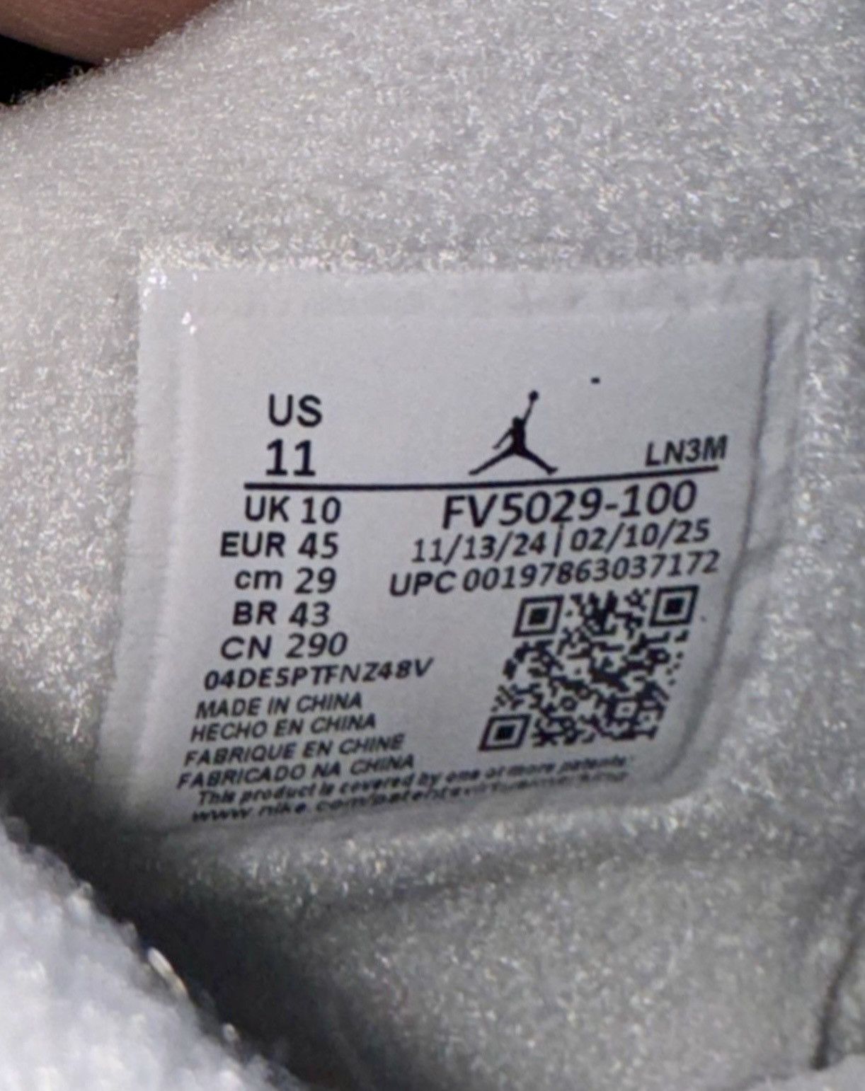 Jordan Brand × Nike Brand New-Nike Air Jordan 4 Retro White Cement 2025 Size US 11 / EU 44 - 6 Thumbnail
