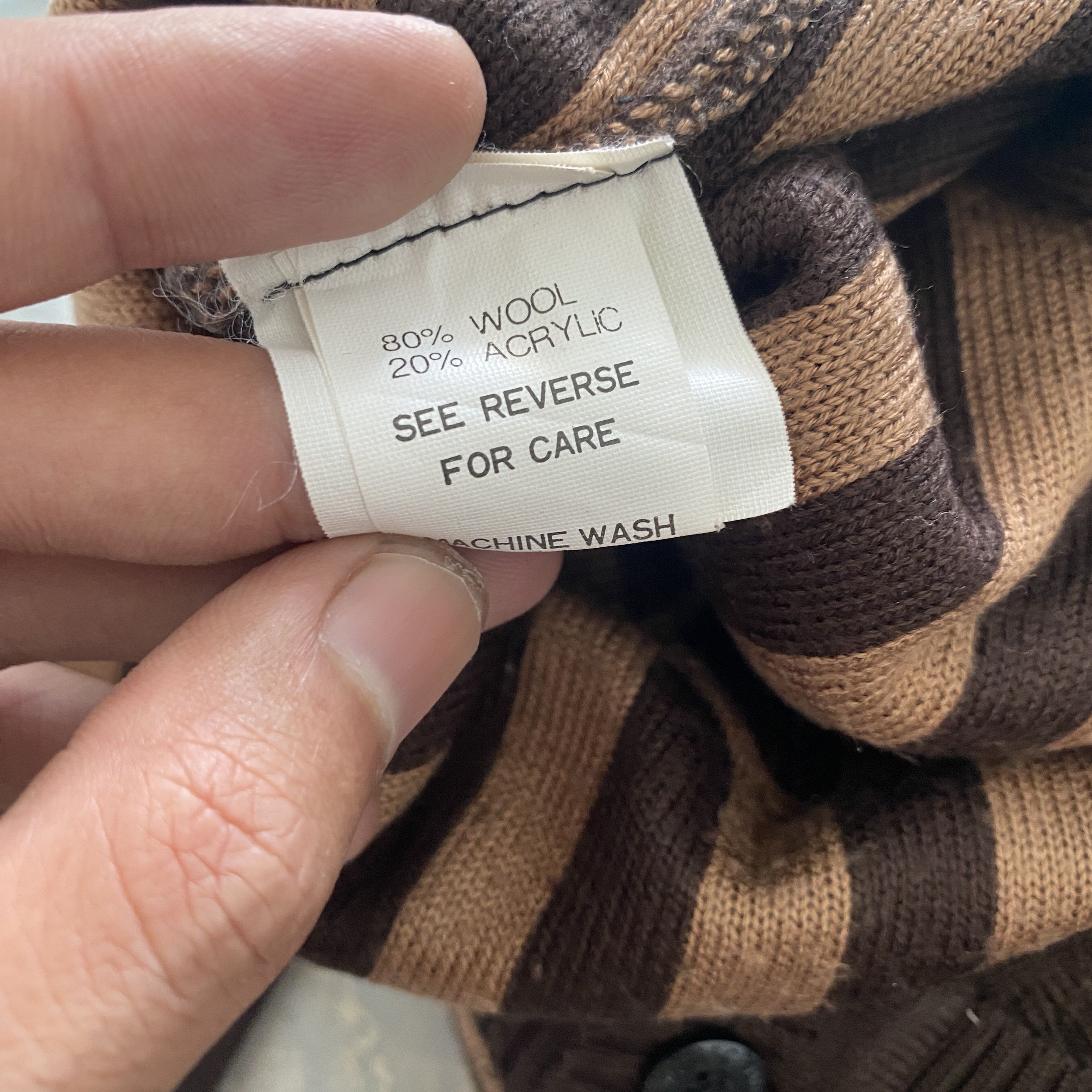 Fendi × Vintage Vintage Fendi Zucca Monogram Wool Cardigan Size XS / US 0-2 / IT 36-38 - 4 Thumbnail