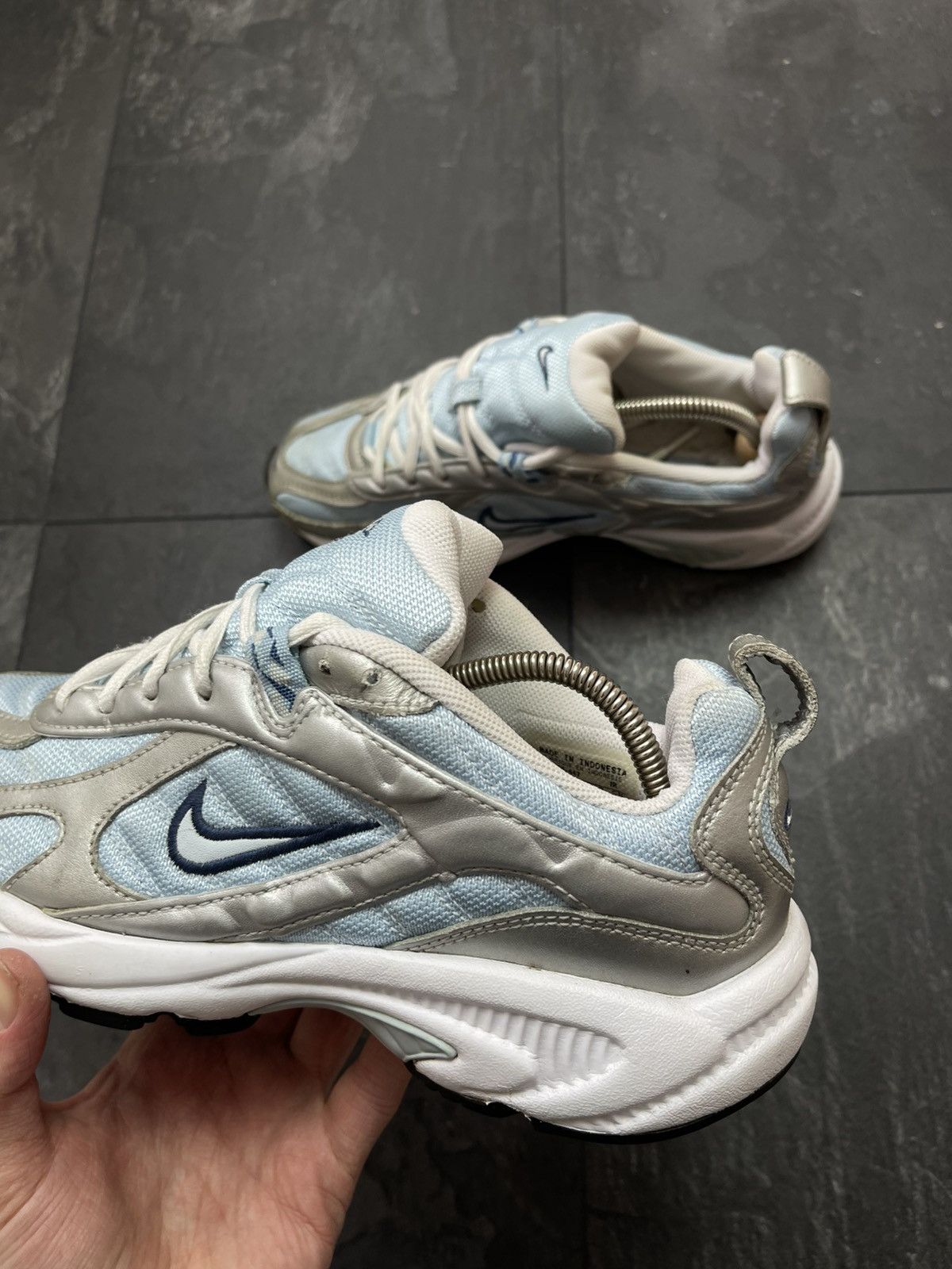 Streetwear Vintage Nike rare low top sneakers Size US 6 / IT 36 - 10 Thumbnail