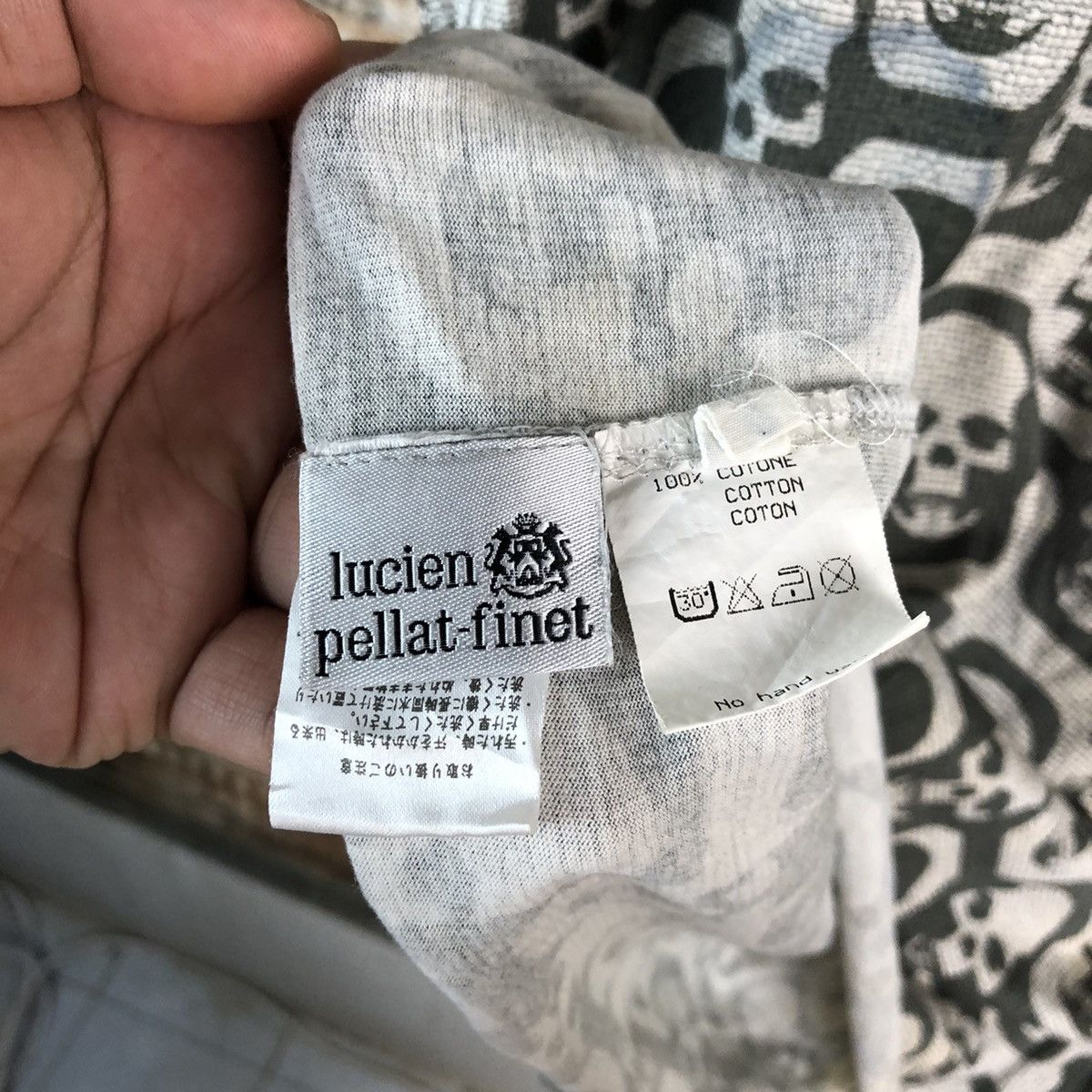 Lucien Pellat-Finet Lucien Pellat Finet full print Skulls White T-Shirt #A2483 Size US L / EU 52-54 / 3 - 10 Thumbnail