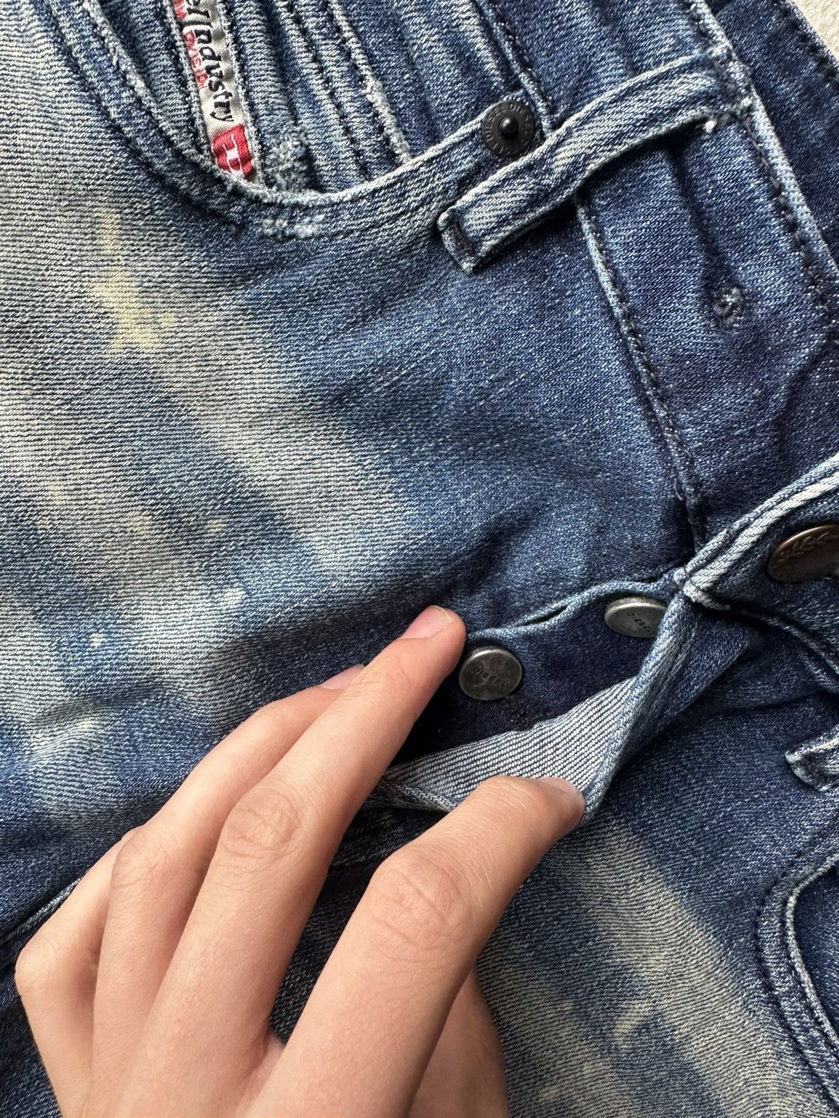 Diesel 🚨Gothic Diesel Regular Slim relax Flared Jeans Womens Size 26" / US 2 / IT 38 - 6 Thumbnail